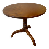 Table vigneronne en merisier.