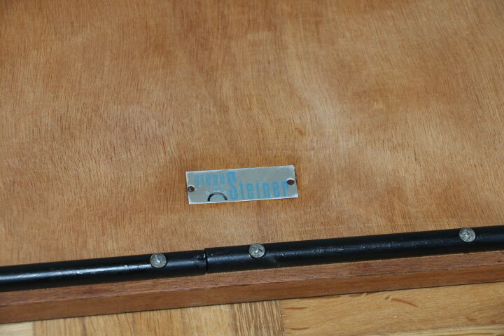 Flying coffee table by Pierre Guariche, Steiner