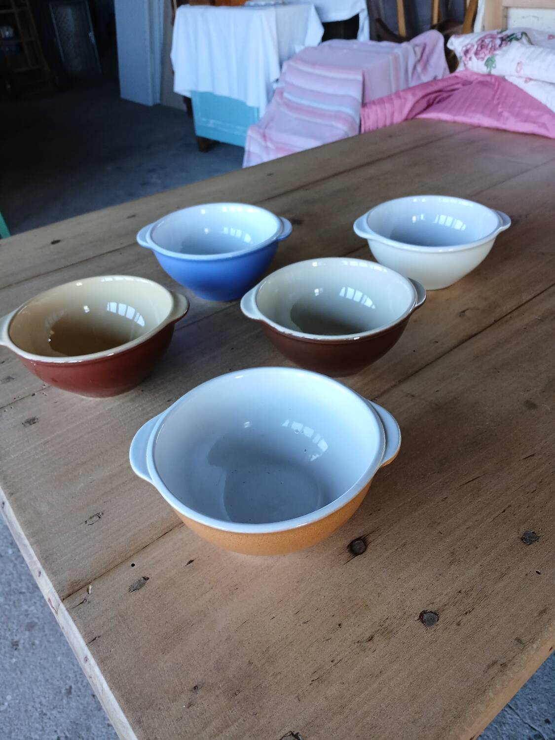 5 Émile Henry ear bowls