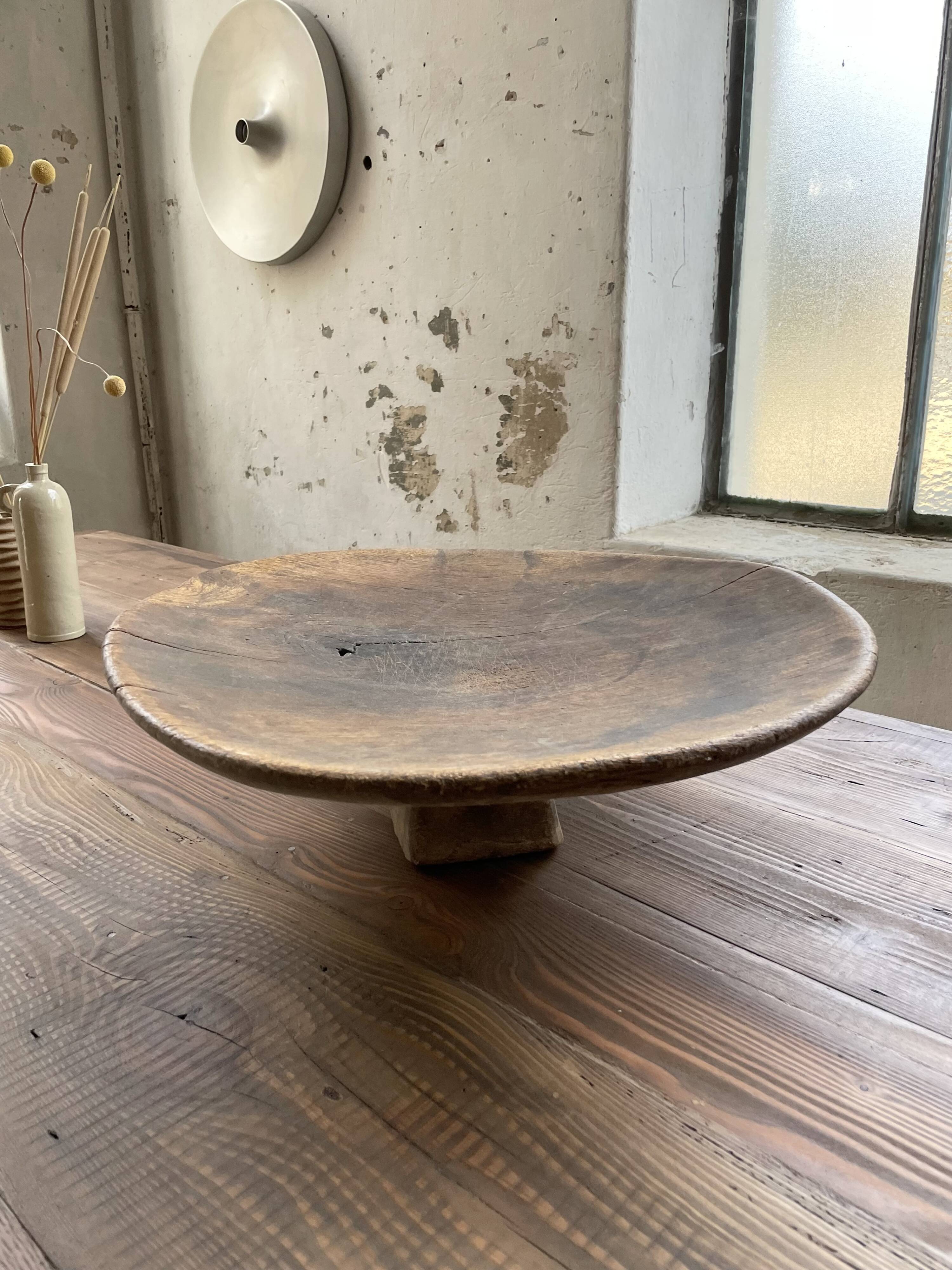 Mid-20th Tuareg wooden dish