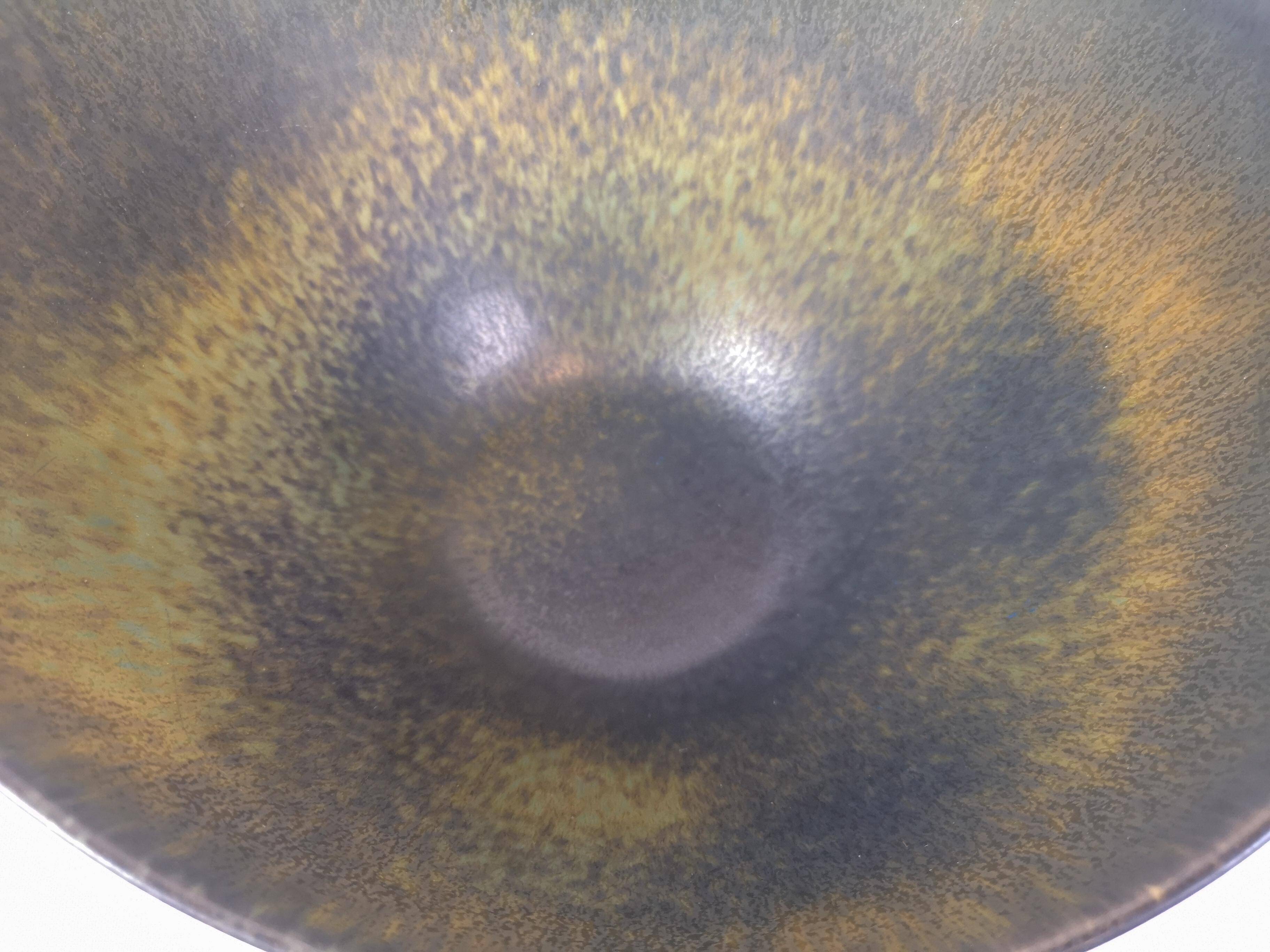 Large modern mid-century ceramic bowl Rörstrand AXK Gunnar Nylund, Sweden, 1950s.