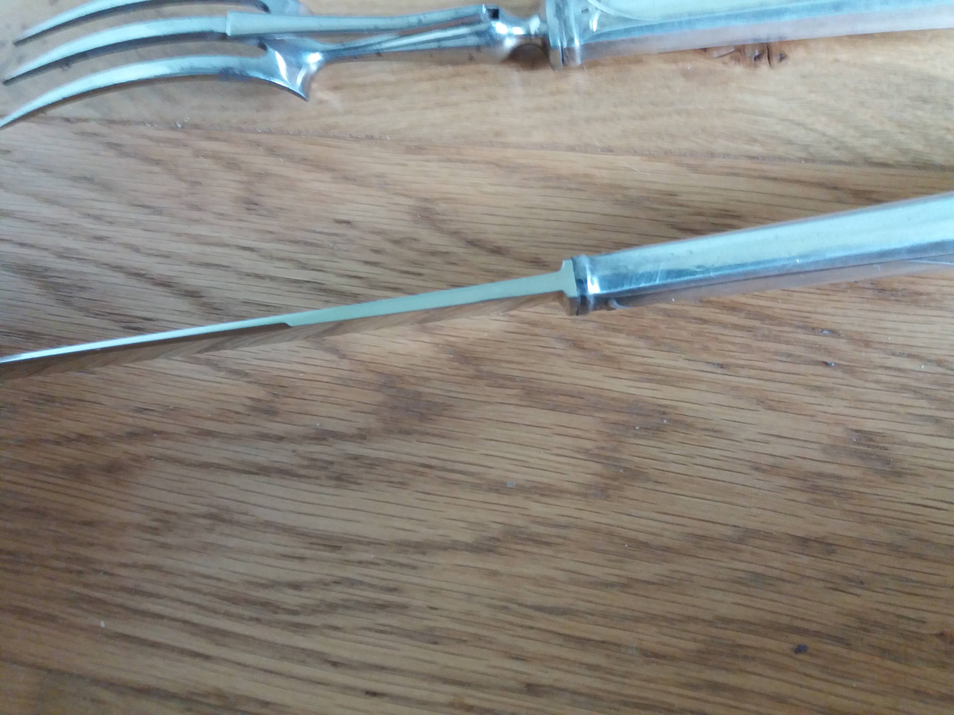 Platil leg of lamb service, Art Deco knife and fork