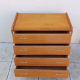 Vintage chest of drawers from the 50s and 60s