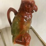 Parrot Pitcher