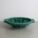 Green braided earthenware cut