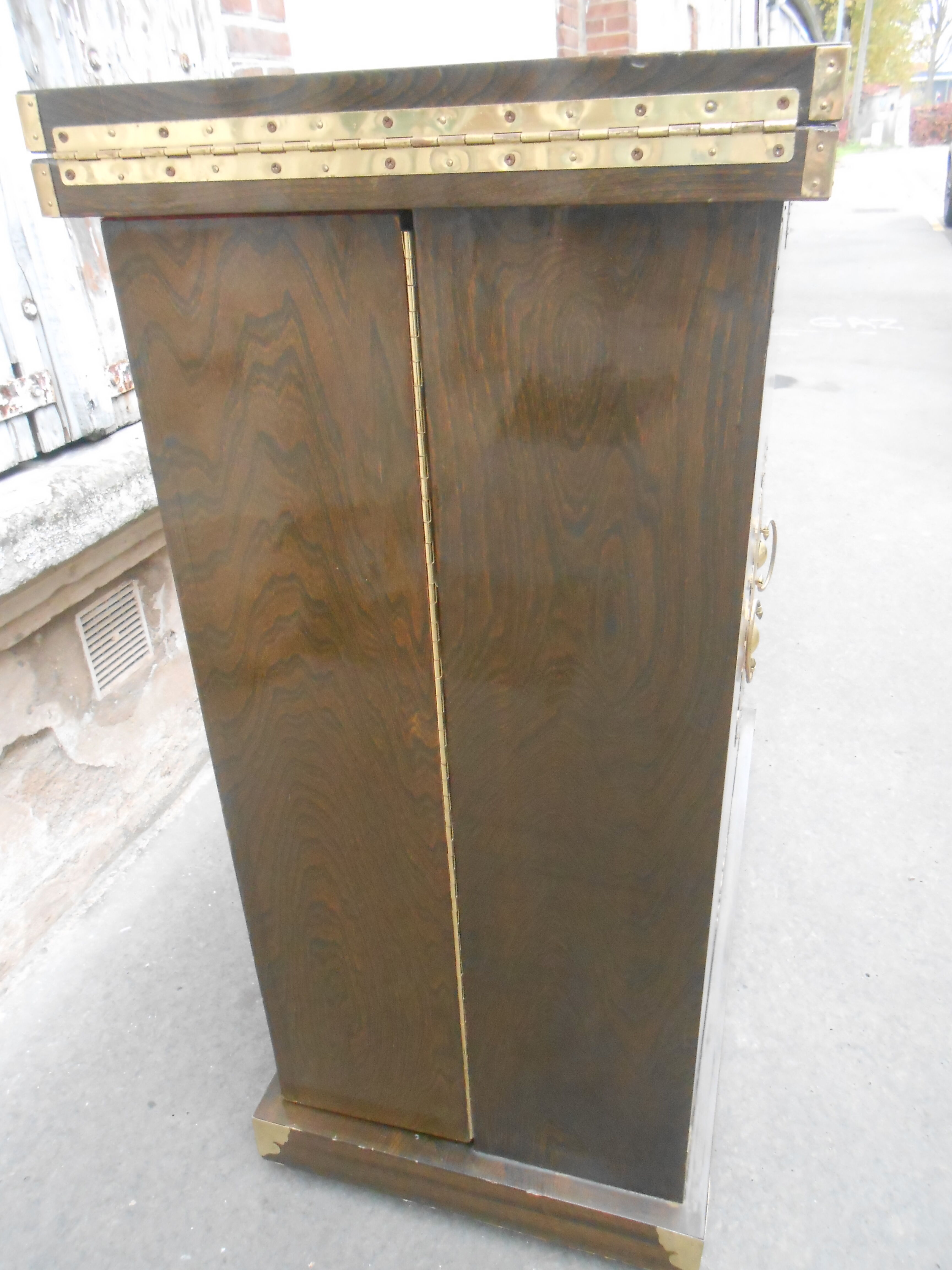 Chinese bar furniture