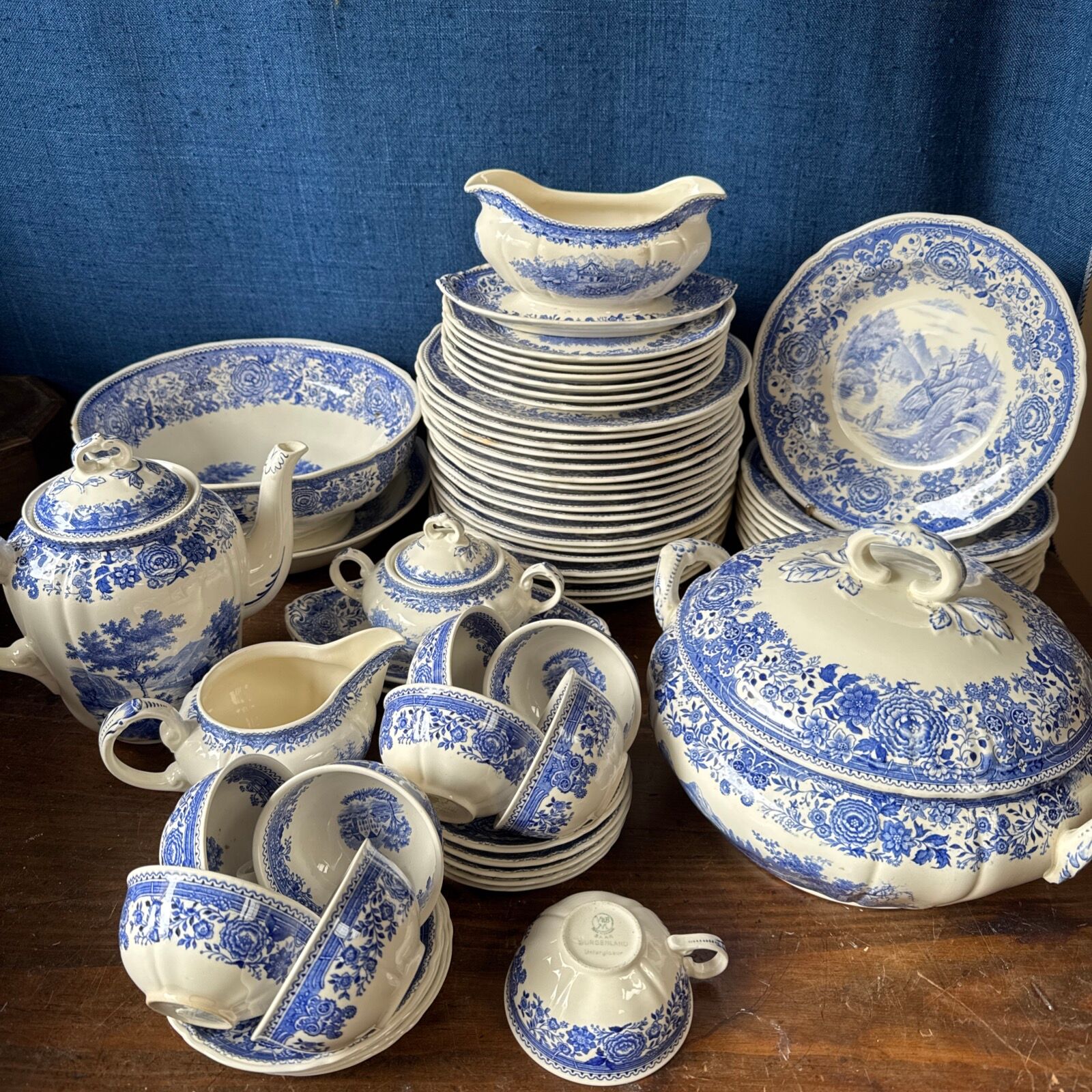 Service 51p. in earthenware Villeroy & Boch – model SAAR Burgenland