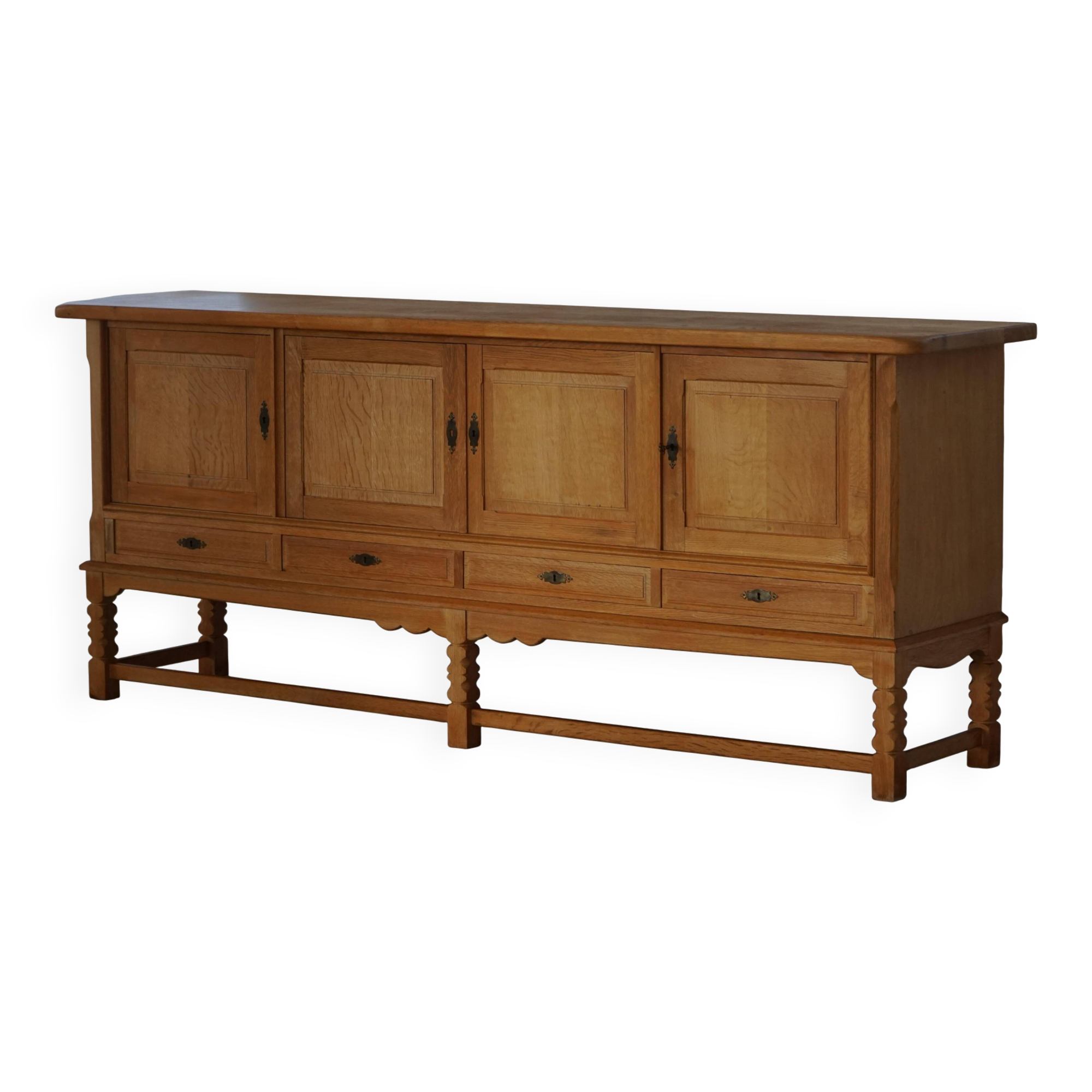 Brutalist Mid-Century Danish Buffet in Oak, Henning Kjærnulf, 1960s