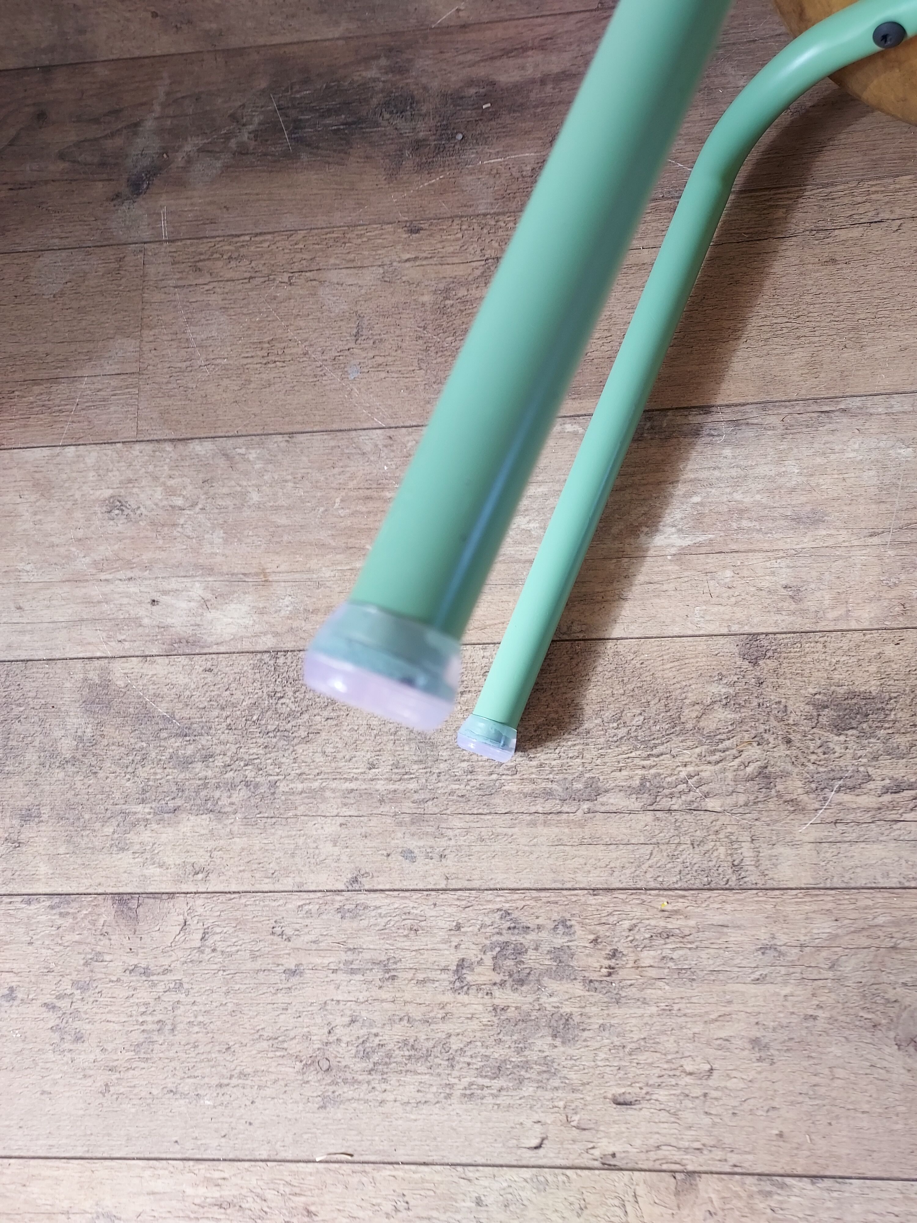 Minth green stool
