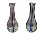 Paire de vases en verre en forme de gourde avec décoration tourbillonnante