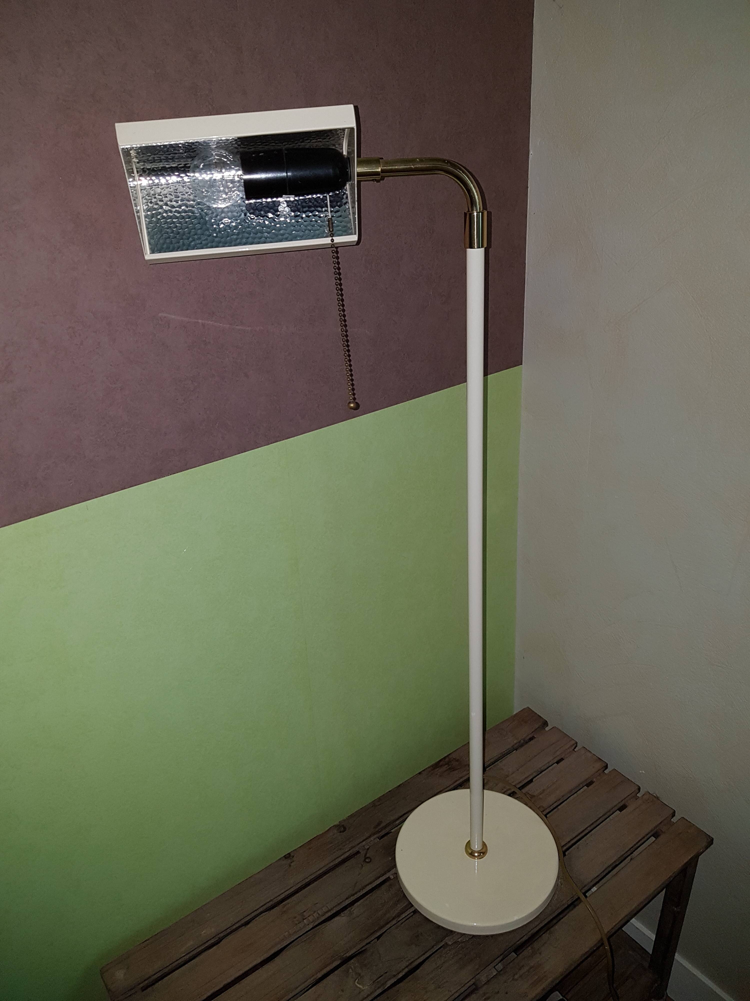 Deknudt floor lamp