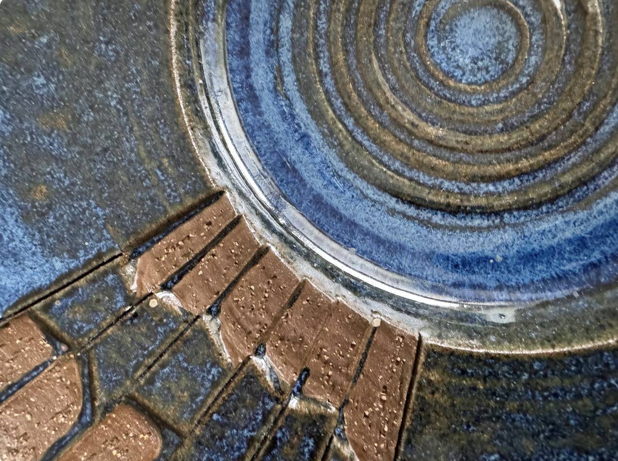 BOWL plate,  MICHAEL ANDERSEN denmark,Stoneware, relief design, centerpiece