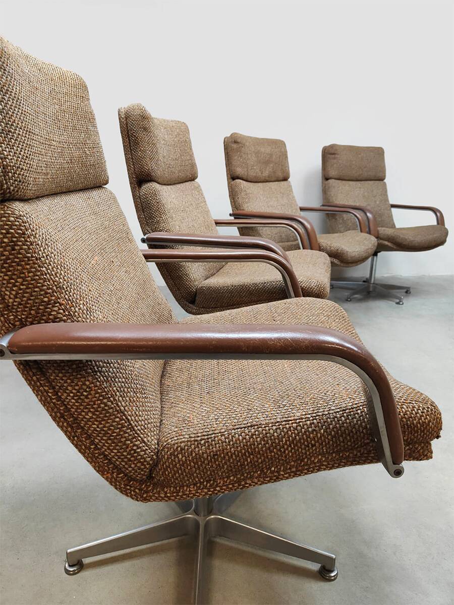 Dutch vintage design channel desk chair Artifort Geoffrey Harcourt