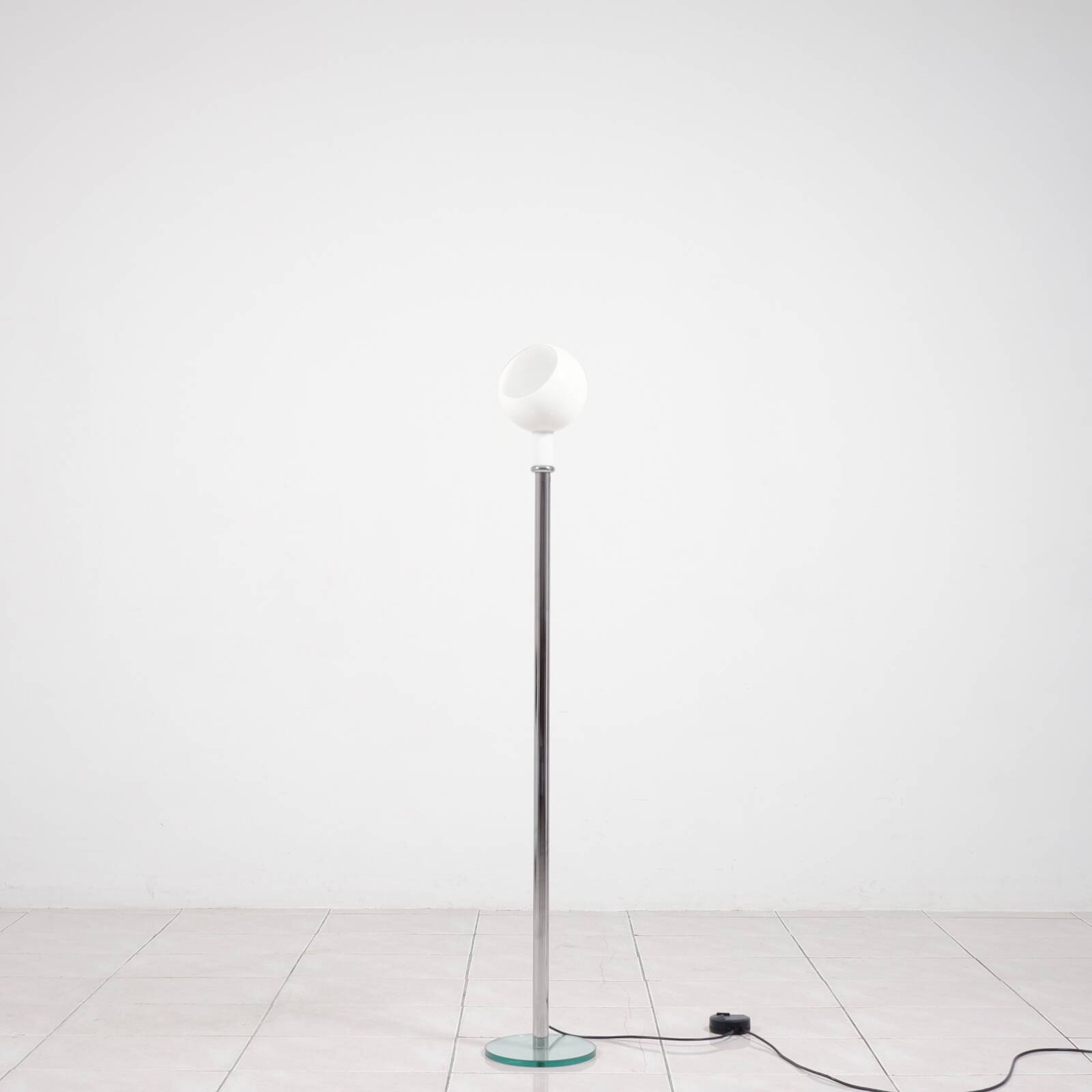 „Parola“ floor lamp by Gae Aulenti for Fontana Arte – special edition