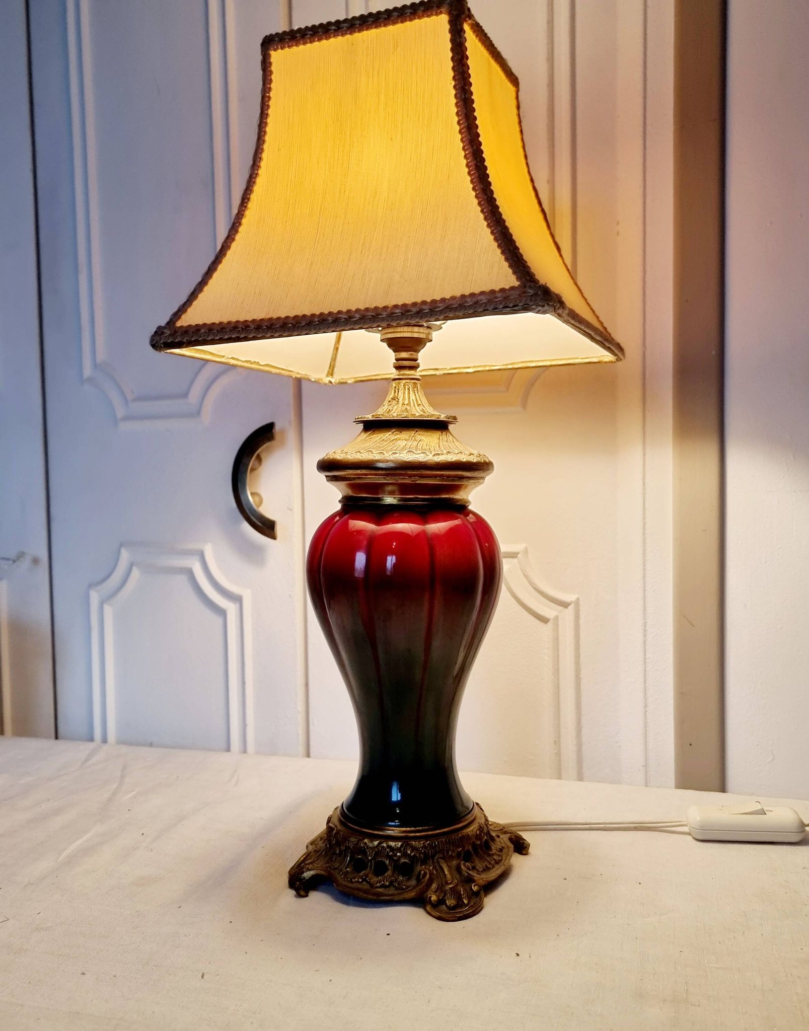 Antique 19th Century Chinese "Oxblood" Lamp Mounted on Bronze - Style