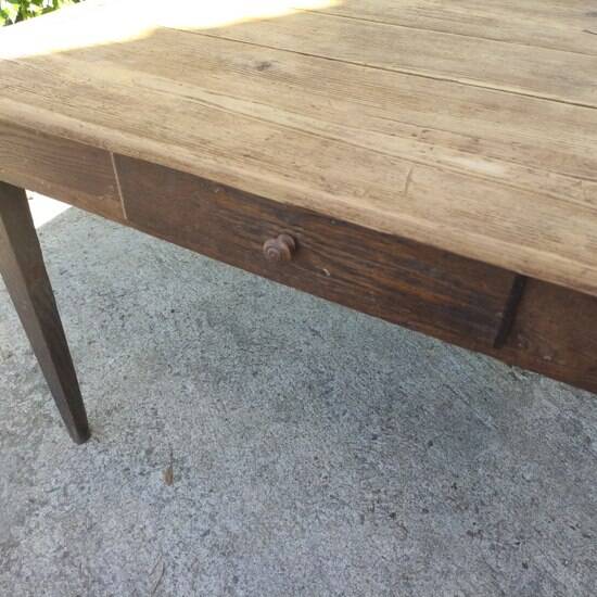 Farm table