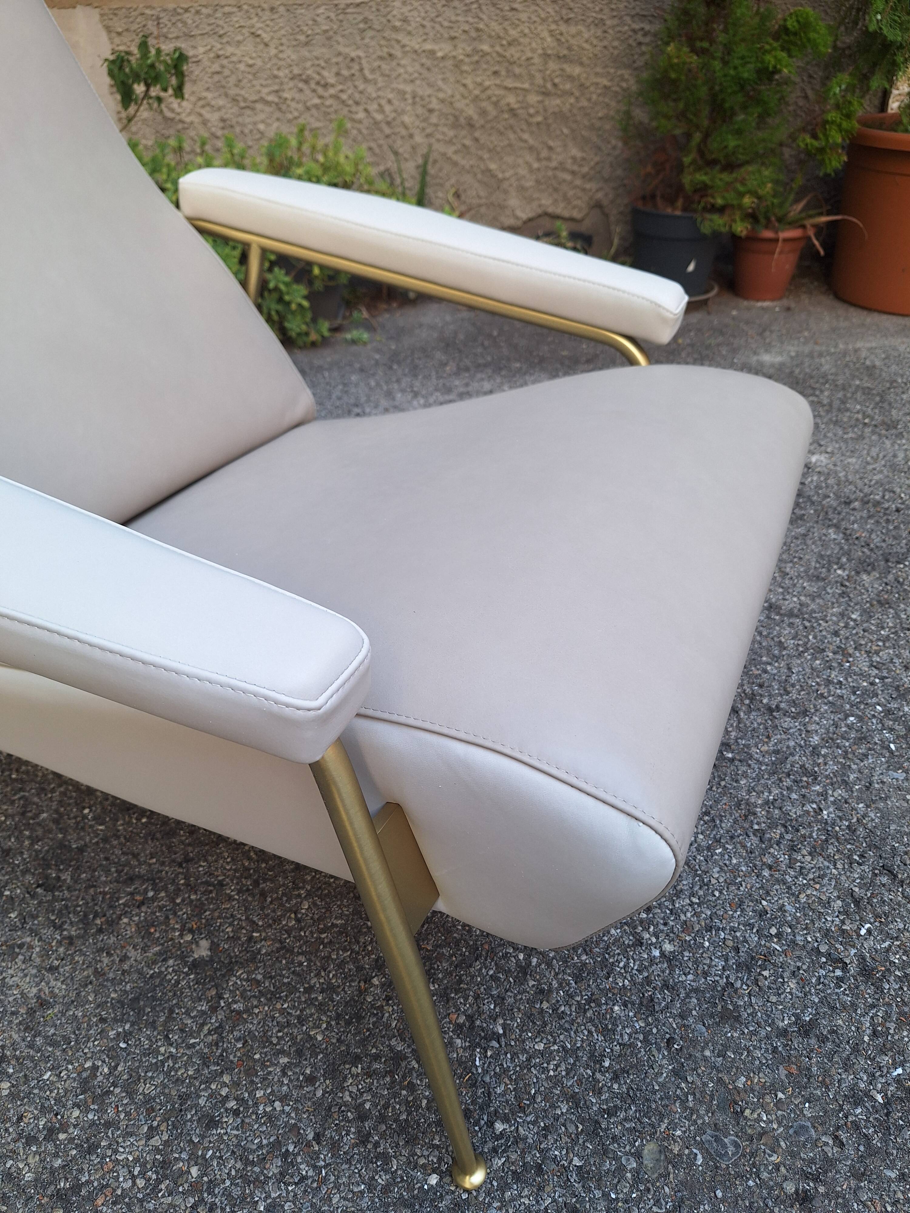 poltrona D.153.1 deza distex en cuir gio ponti pour molteni