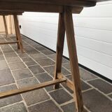 Winegrower's farm table