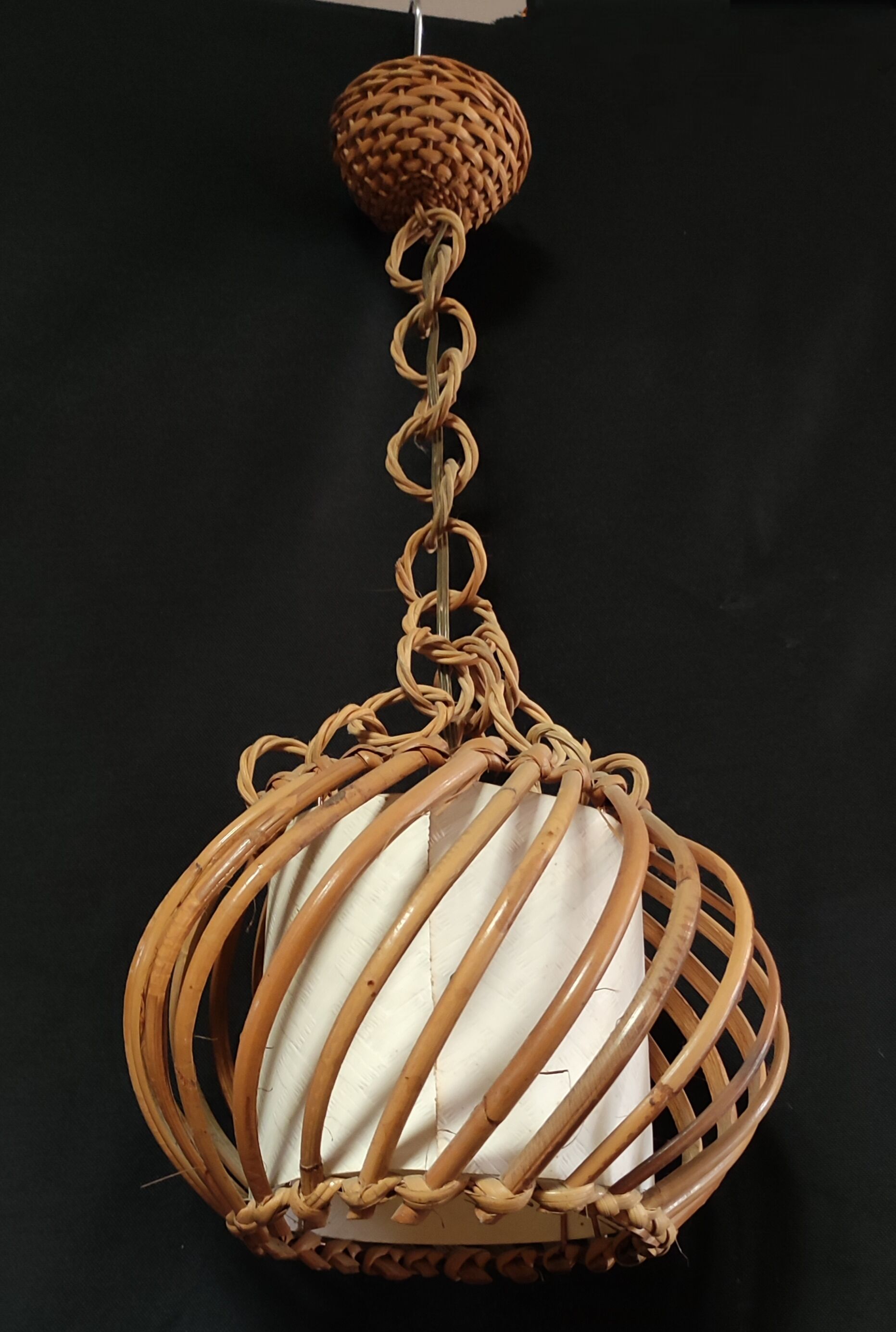 Vintage rattan pendant lamp