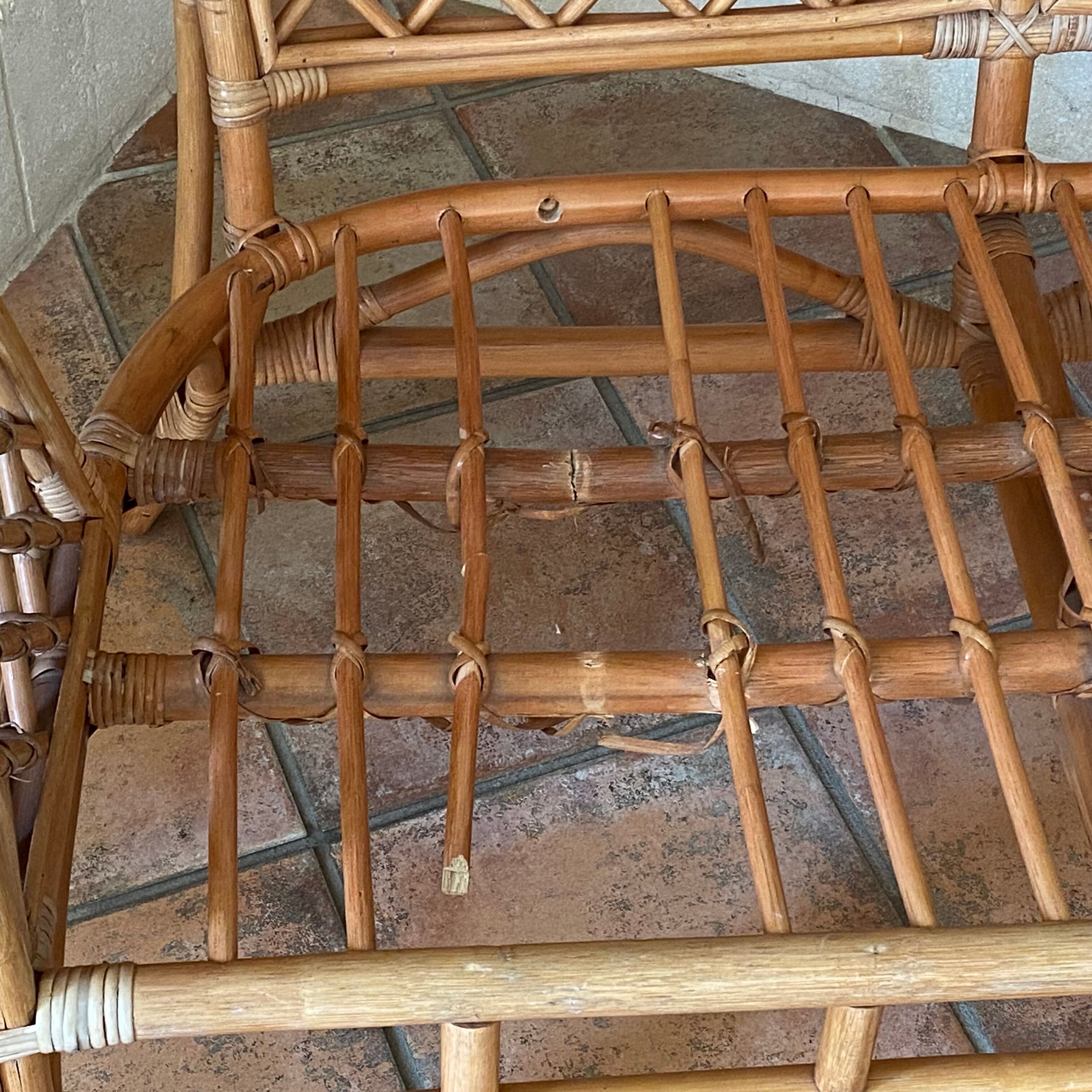 Arched rattan sofa 1970