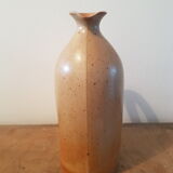 Sandstone pitcher