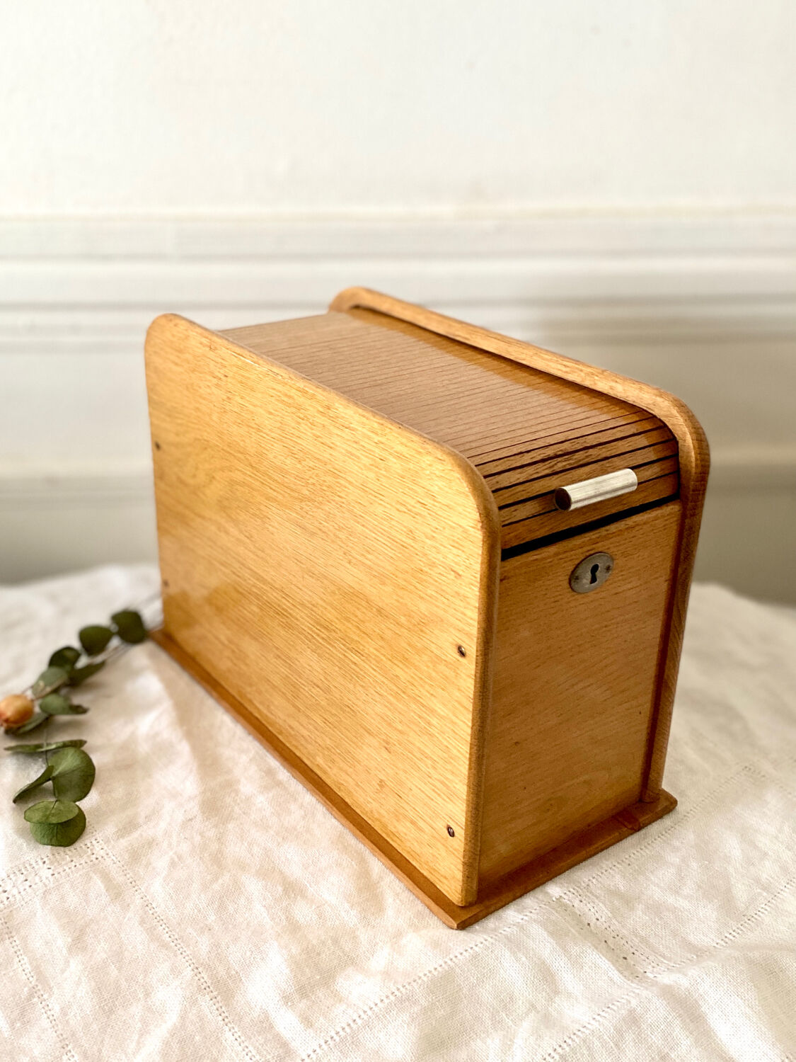 Wooden index card box vintage curtain file