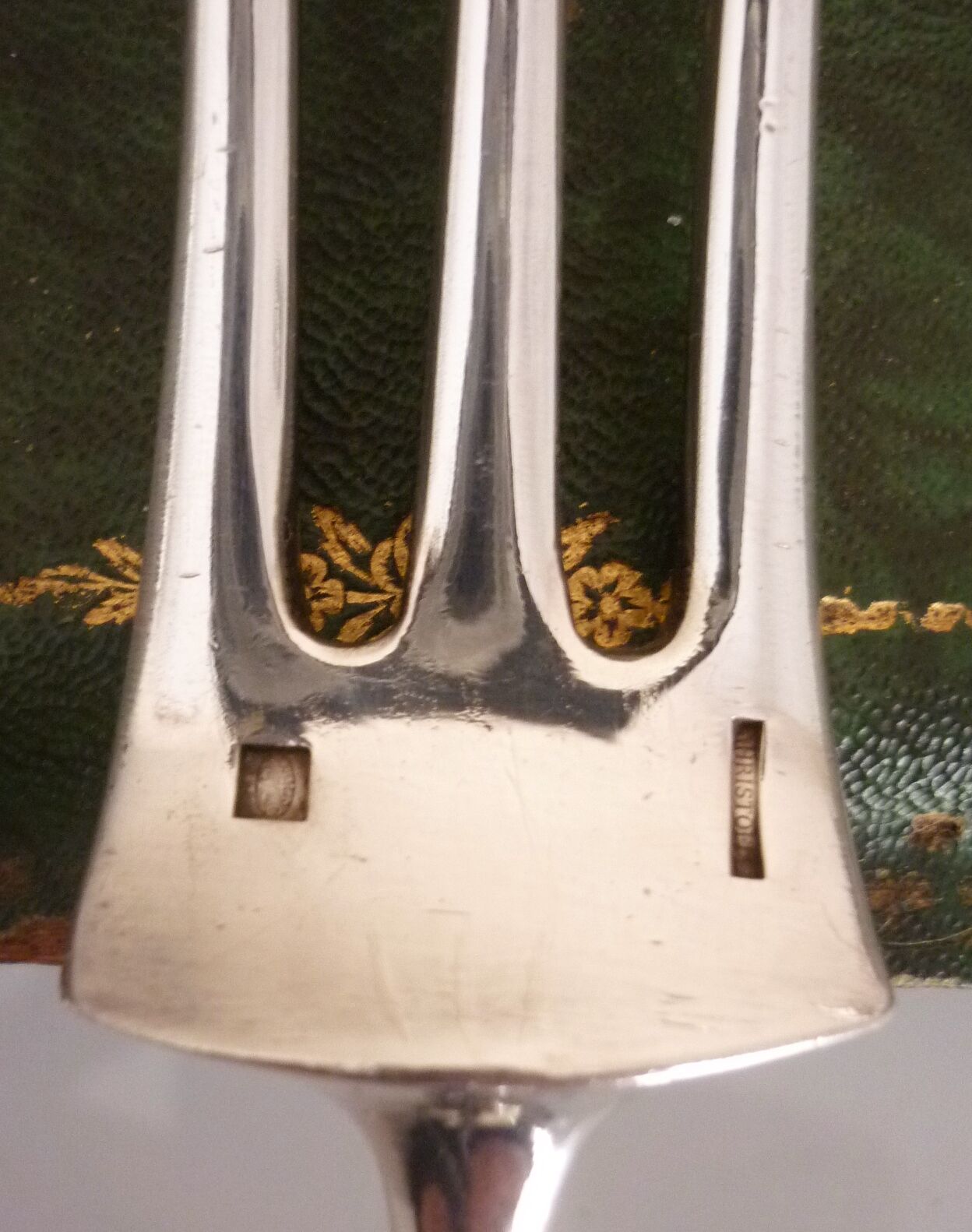 Service, covered to cut, leg christofle old model louis xv around 1900