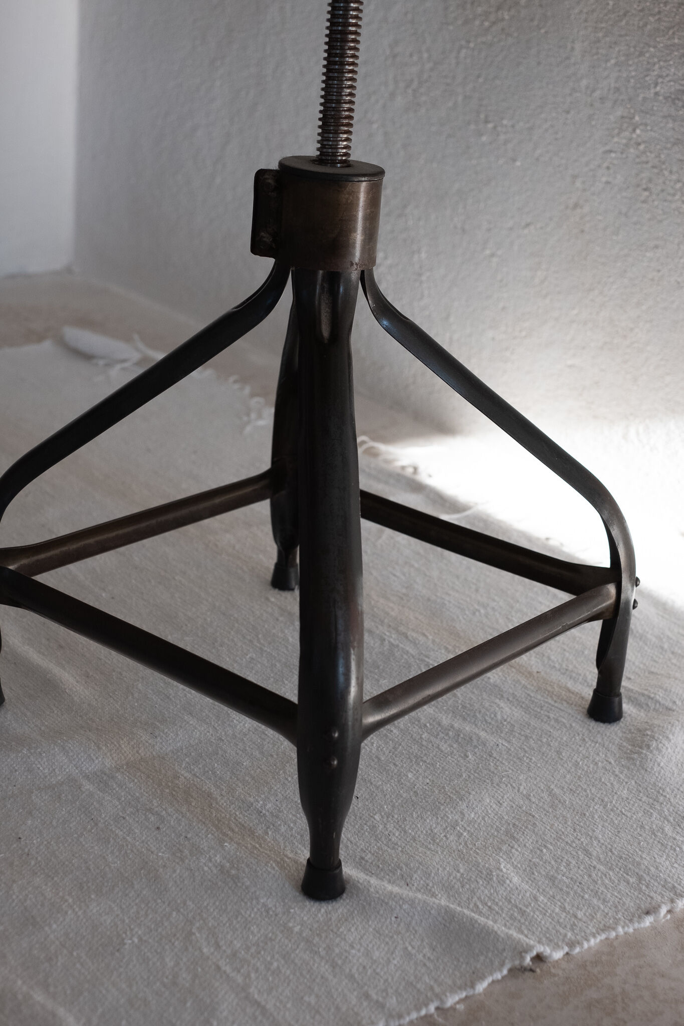 Nicolle Chair