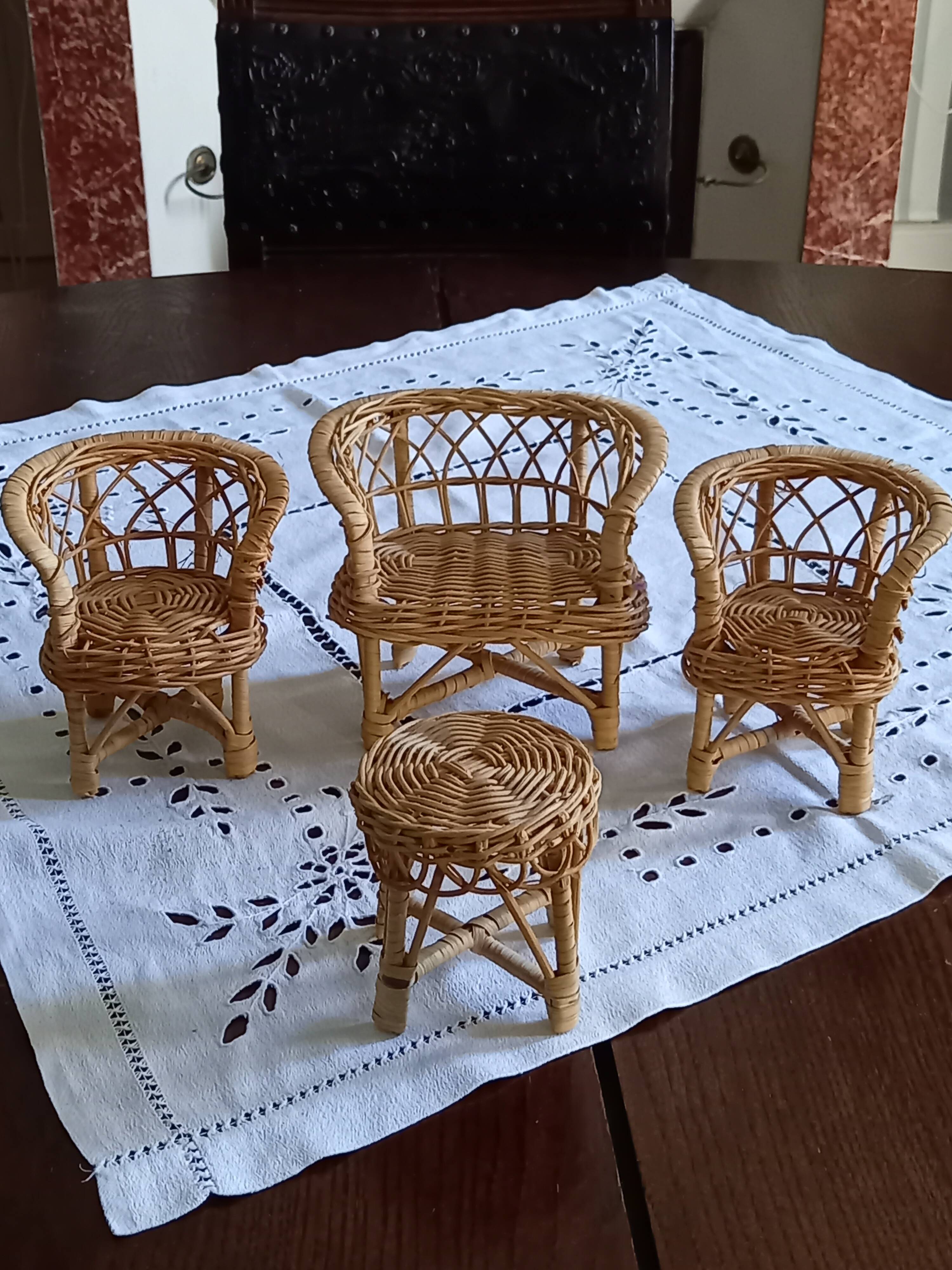garden furniture for doll