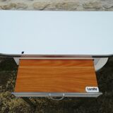 table murale modulable ou rétractable en formica