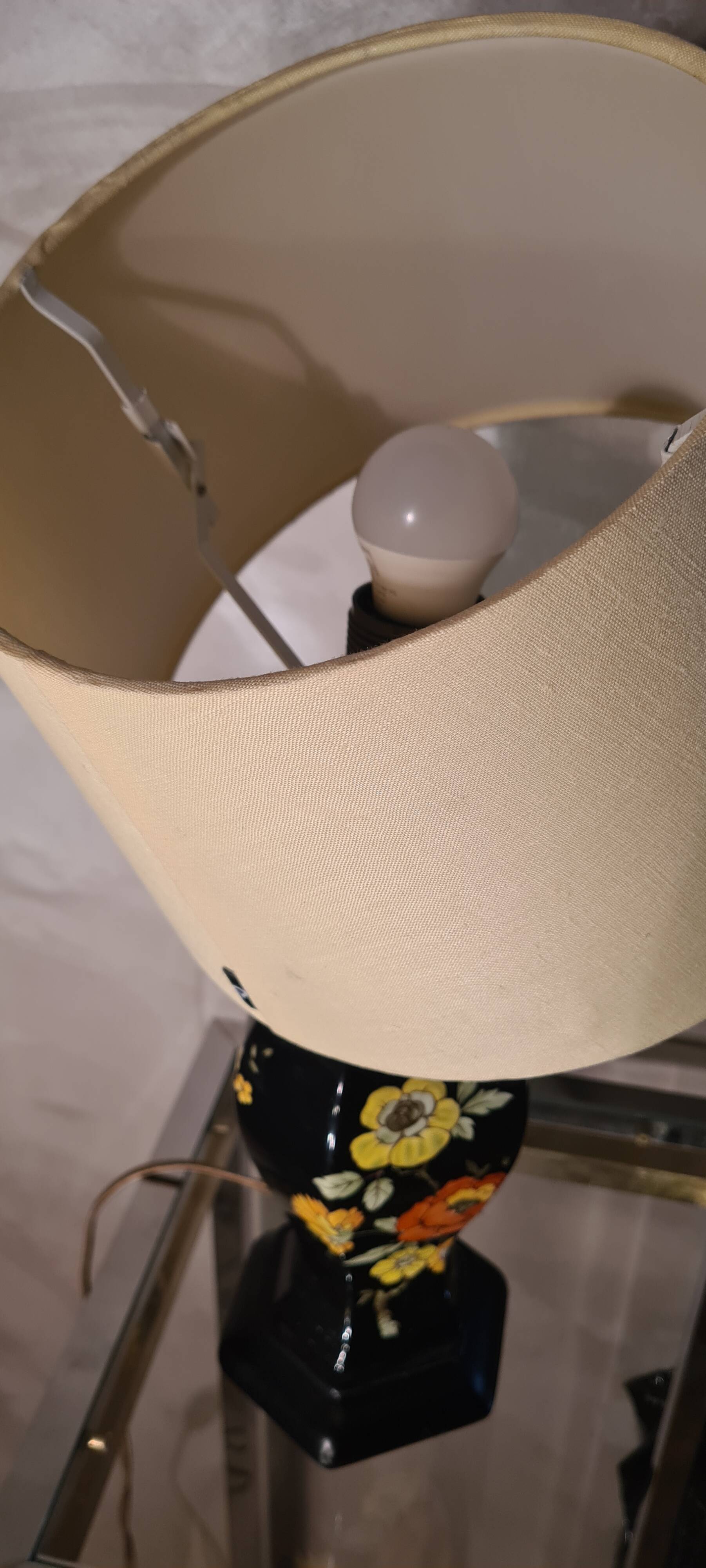 Asian lamp 42x25 with an adjustable lampshade