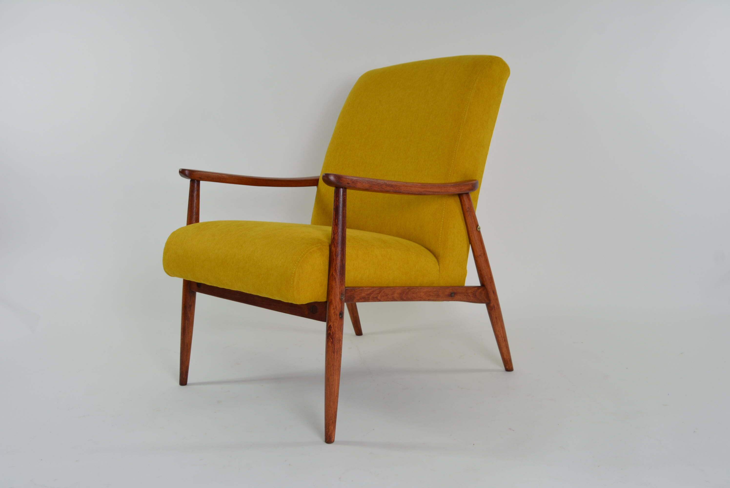 Fauteuil des années 60 jaune