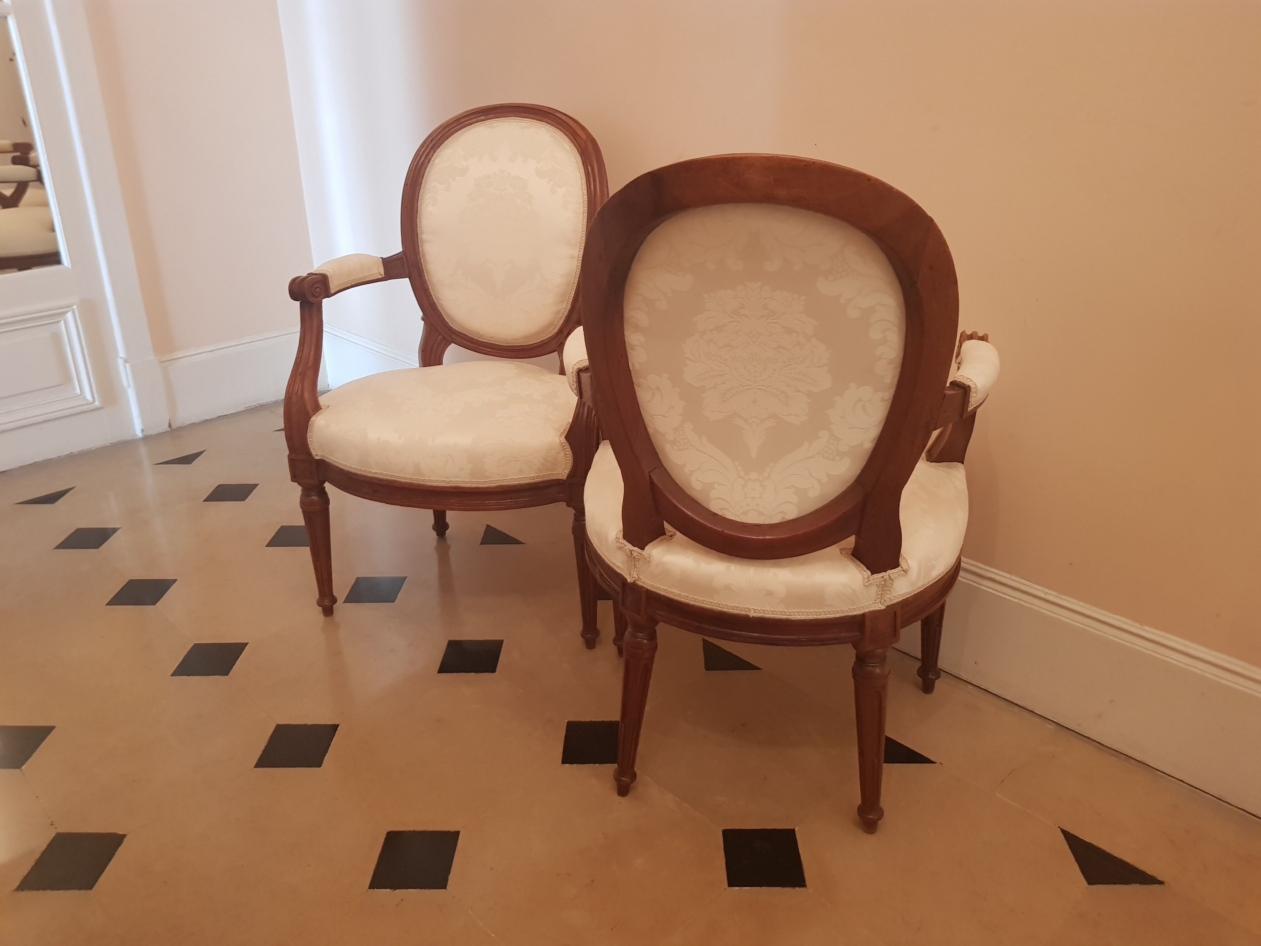 Pair of louis XVI armchairs around 1780