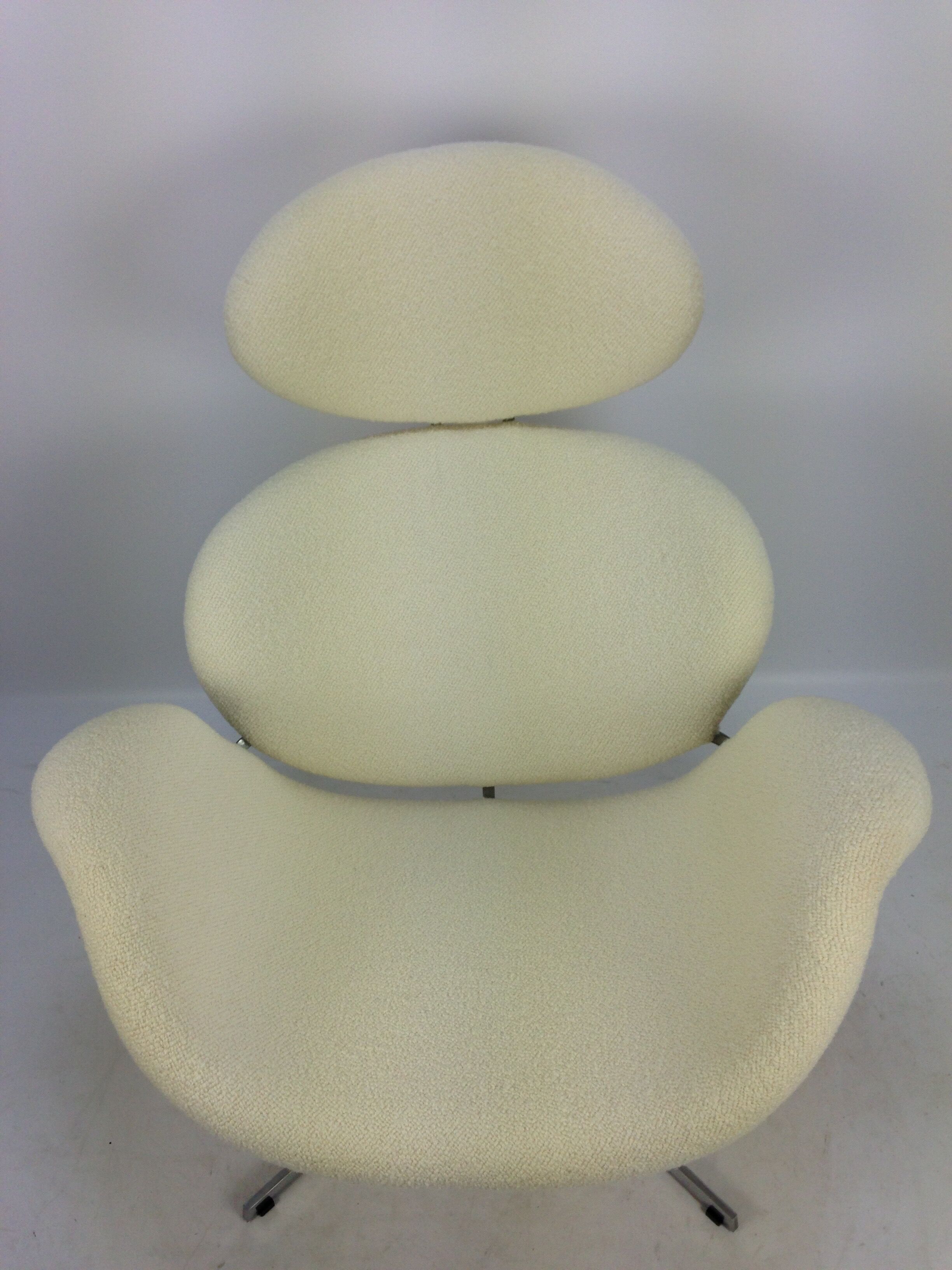 Tulip armchair by Pierre Paulin for Artifort 1959