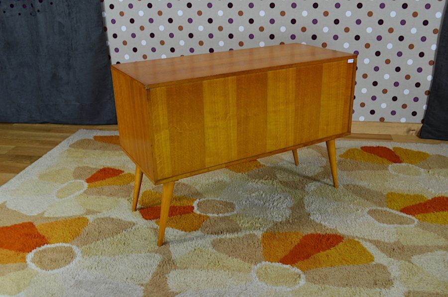 Bureau design vintage en hêtre année 1960.