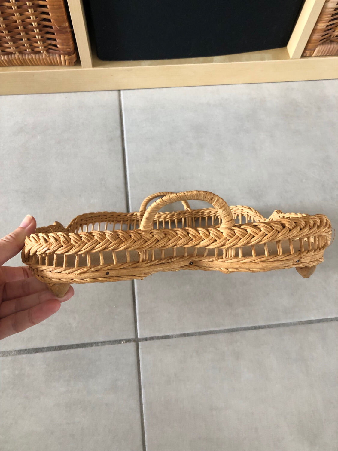 Petit plateau en rotin