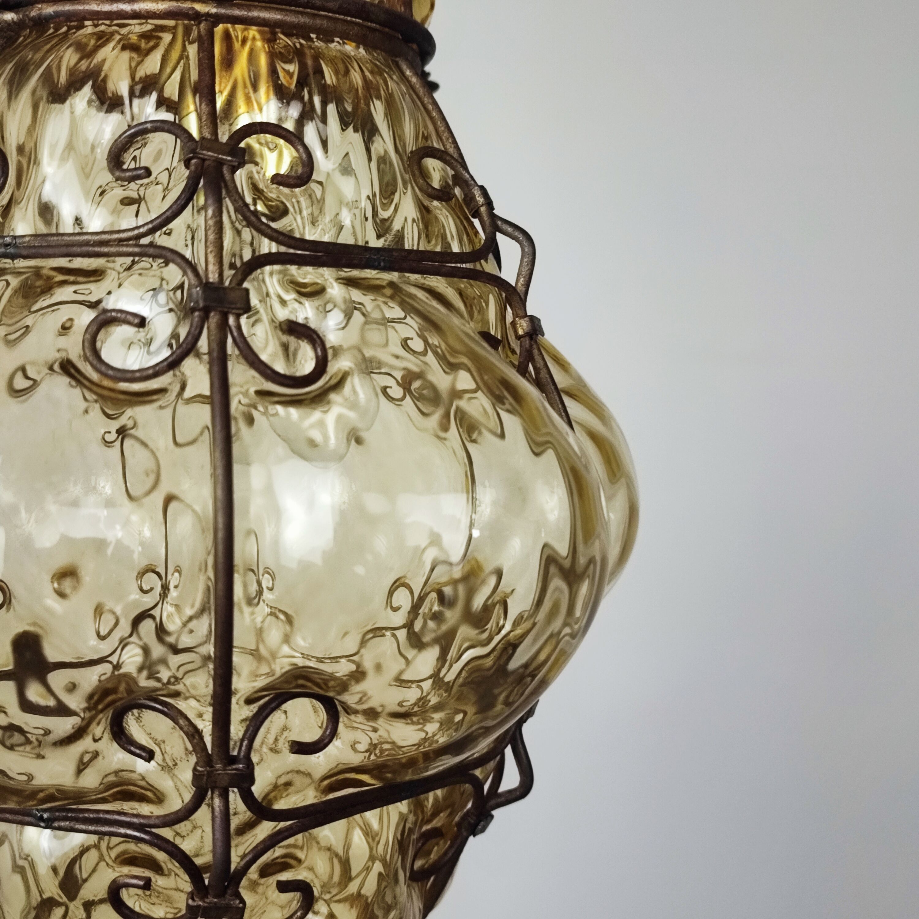 Venetian blown glass suspension