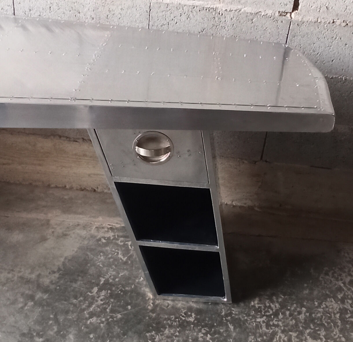 Aviator-style desk - 1 drawer