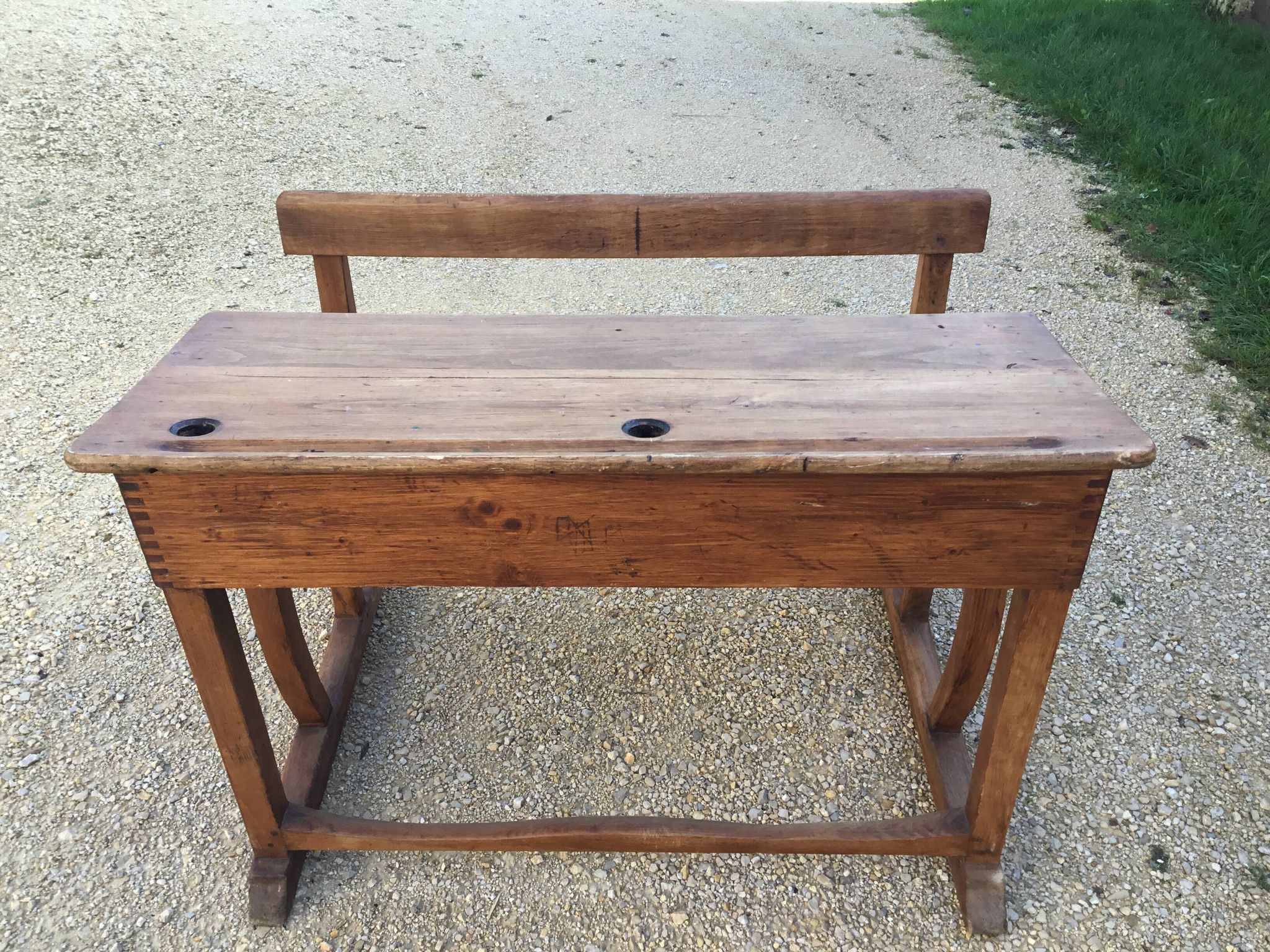 Bureau d’écoliers des années 1950/60 en très bon état