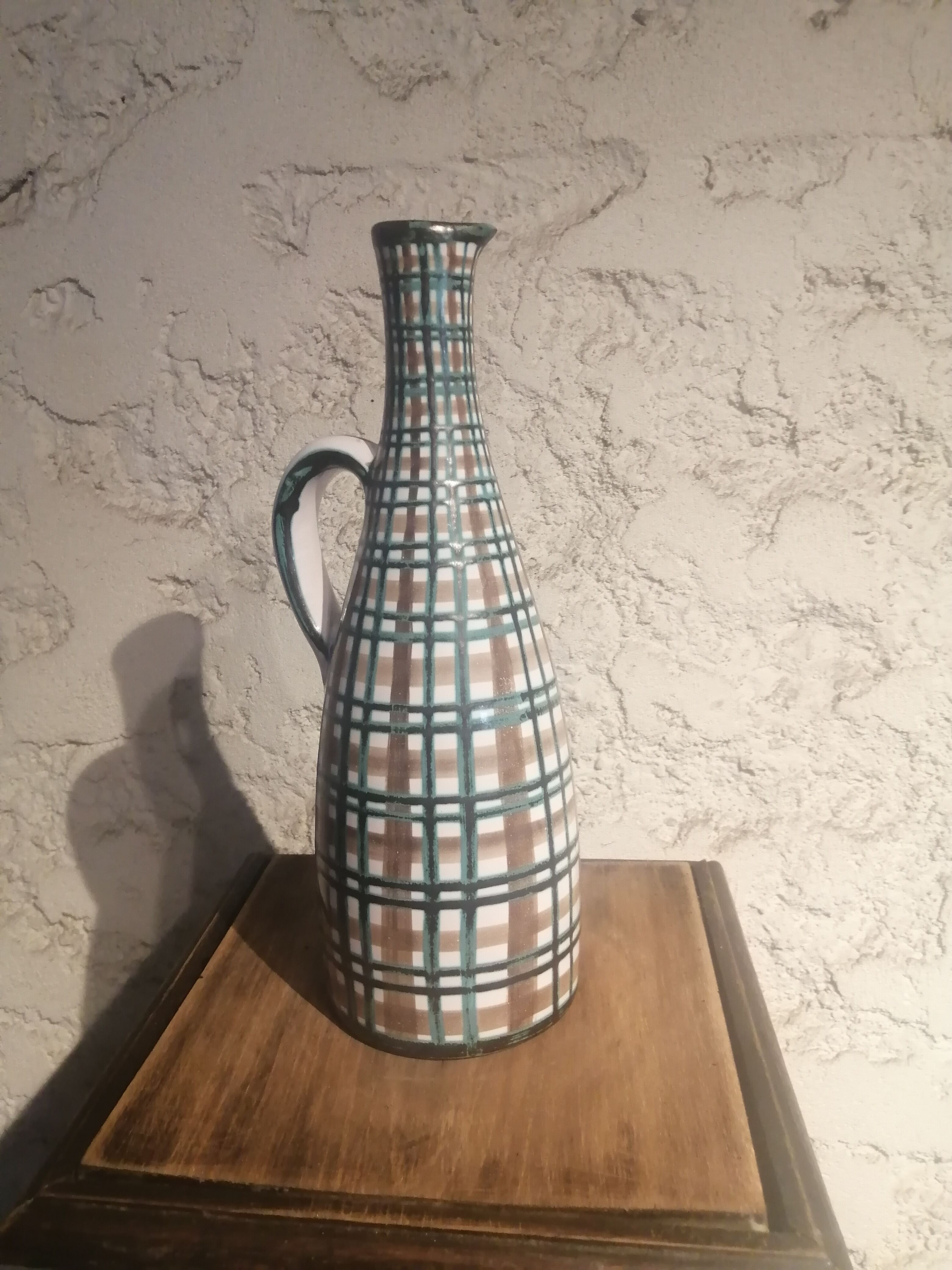 Pitcher Robert Picault