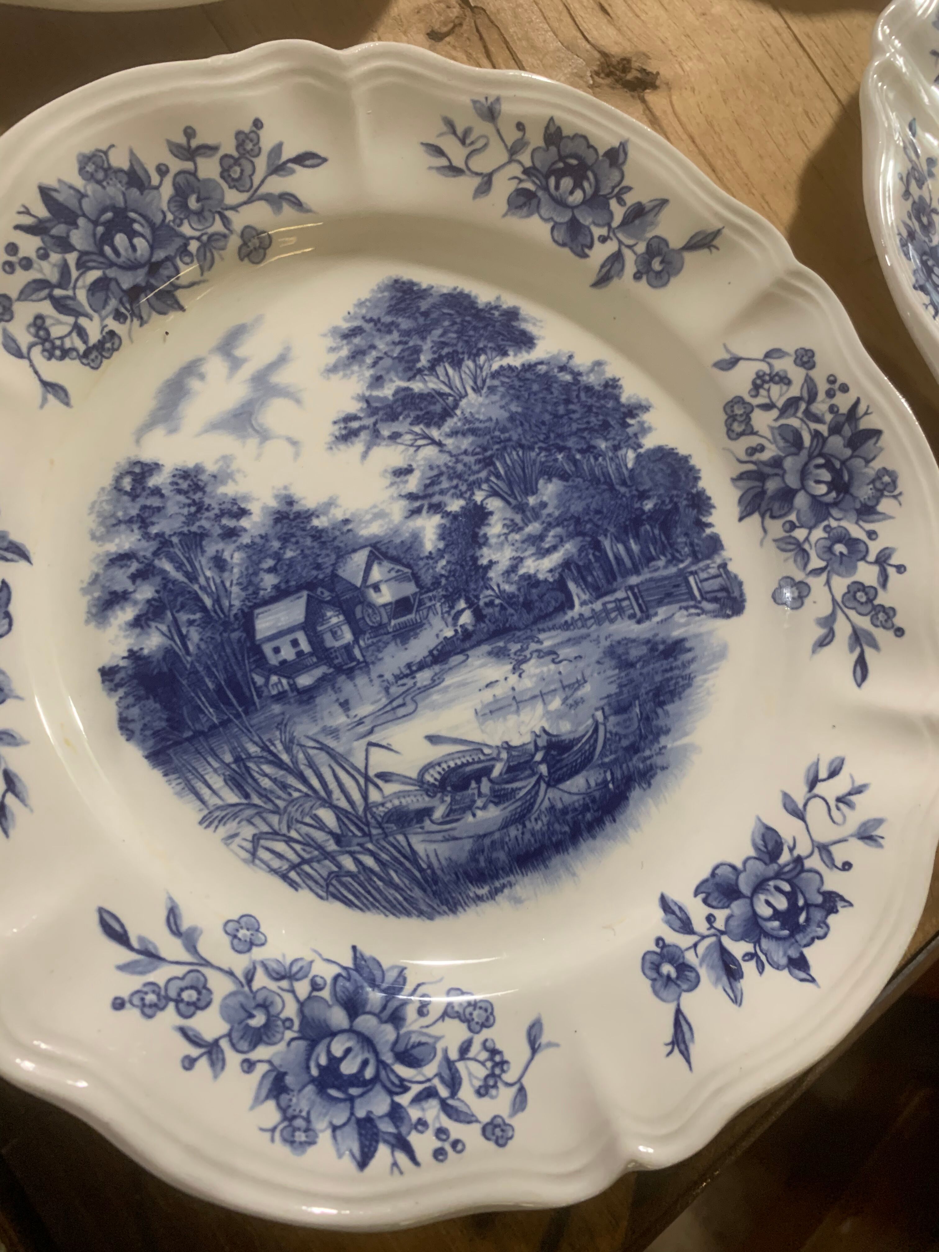 Set of 10 plates Digoin Sarreguemines model Romantic