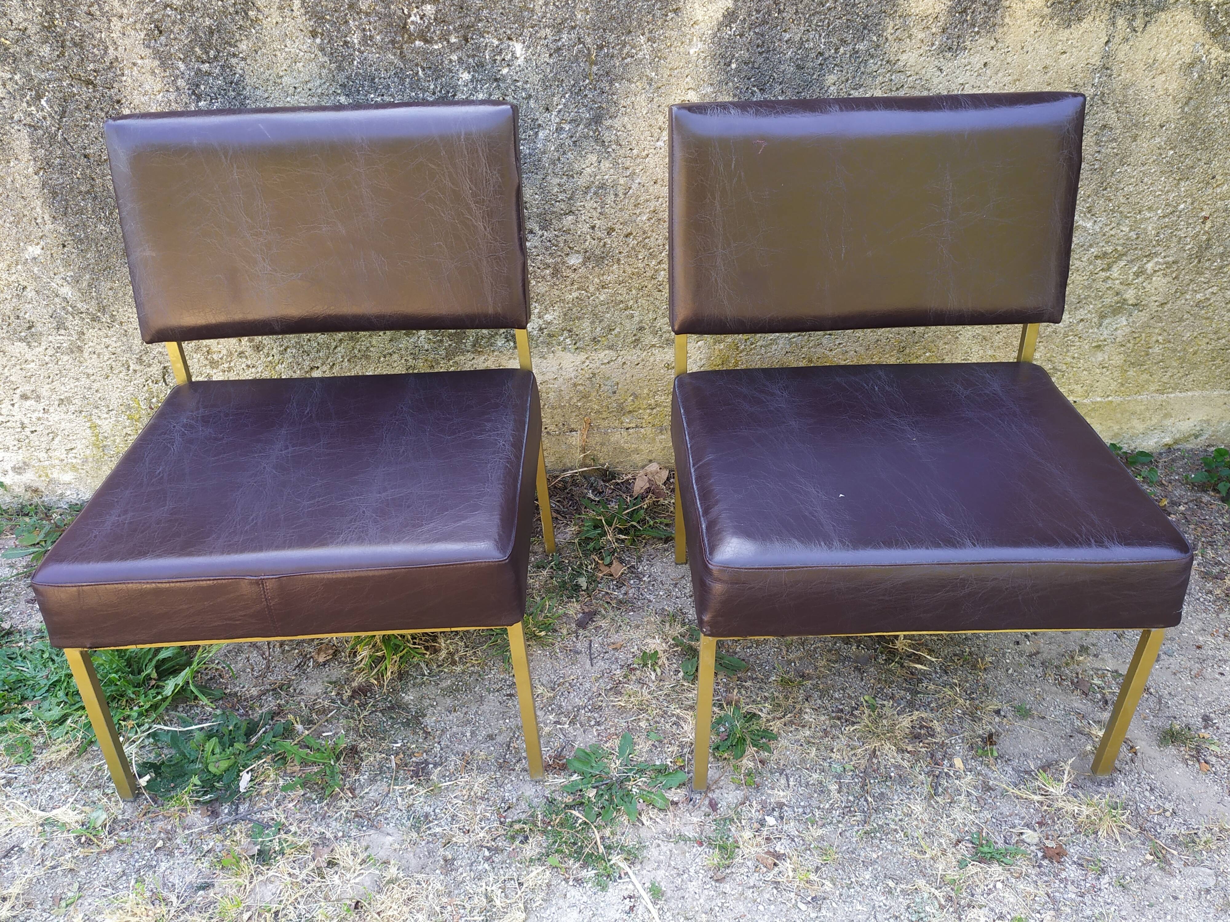 Paire de chauffeuses années 70