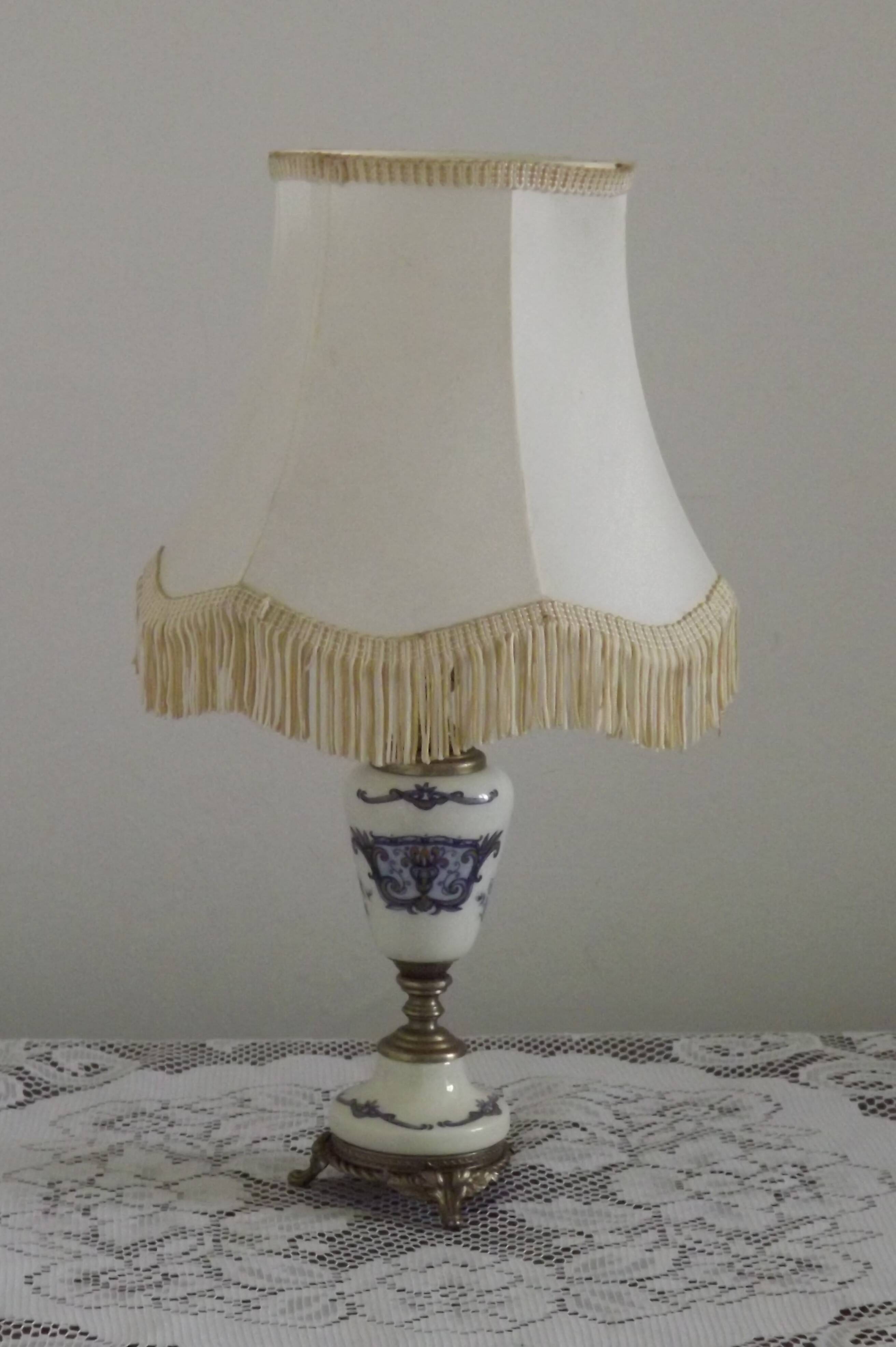 French Vintage Decorative Silver Metal and Porcelain Shaded Table Lamp