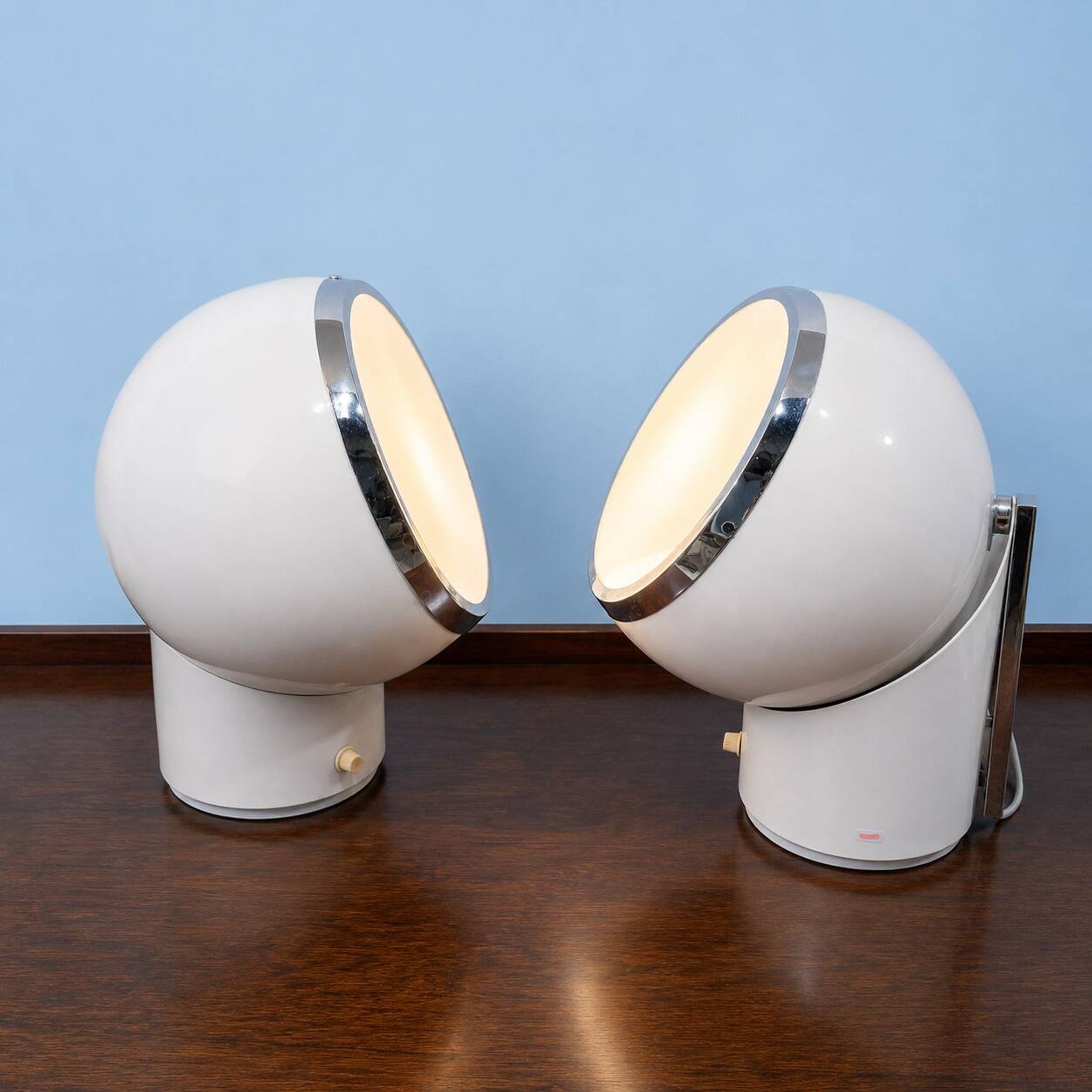 Pair of Zeus lamps by Cini Boeri for Gavina, Italy, 1970s.