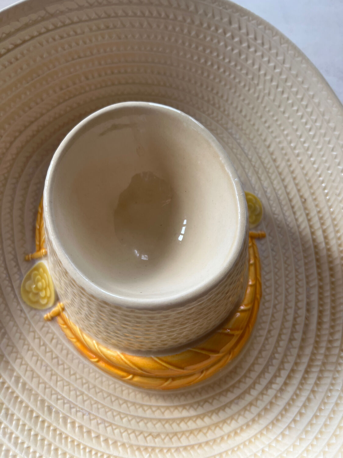 Vintage dish slip hat nachos