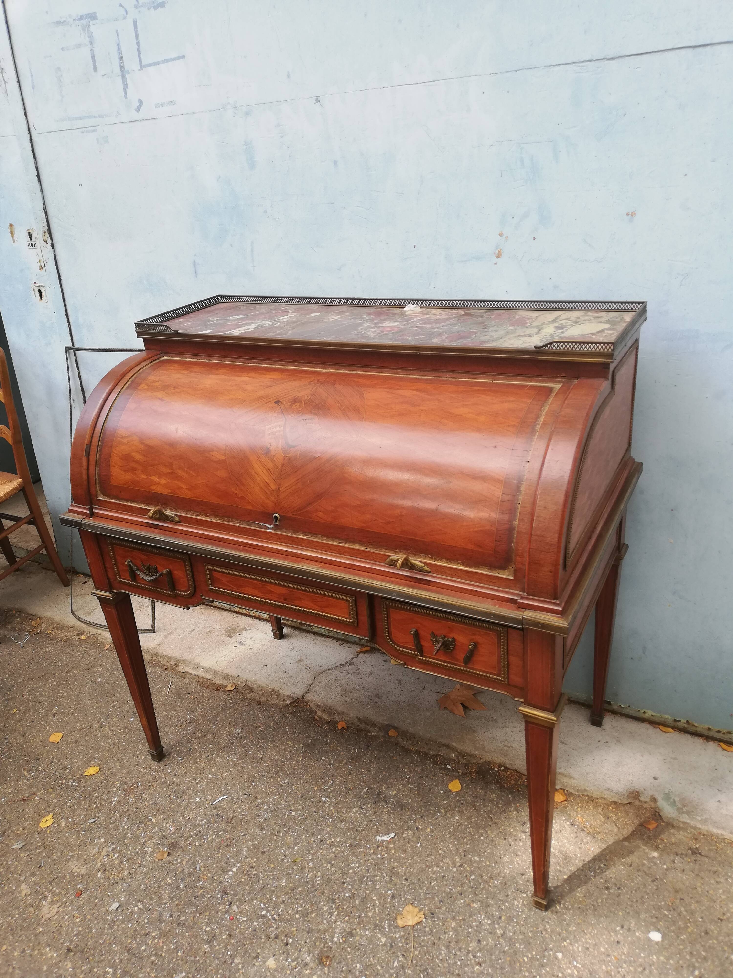 Louis XVI cylinder desk