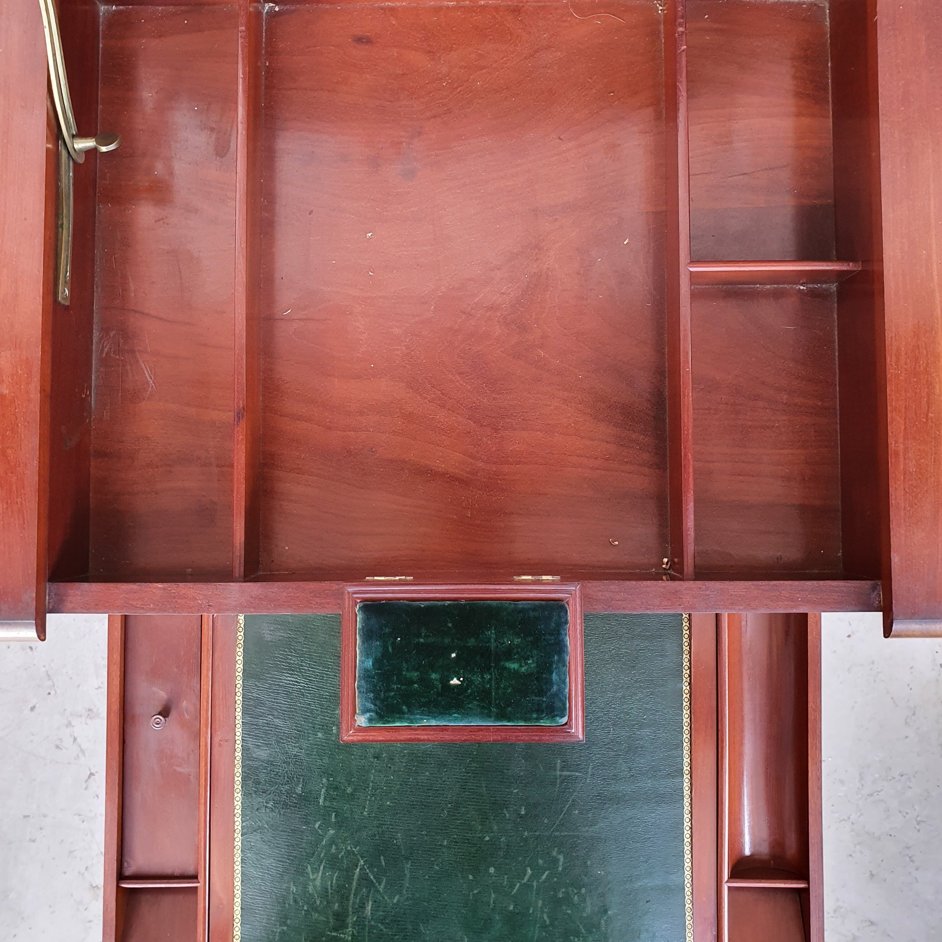 Mahogany worker XIXth