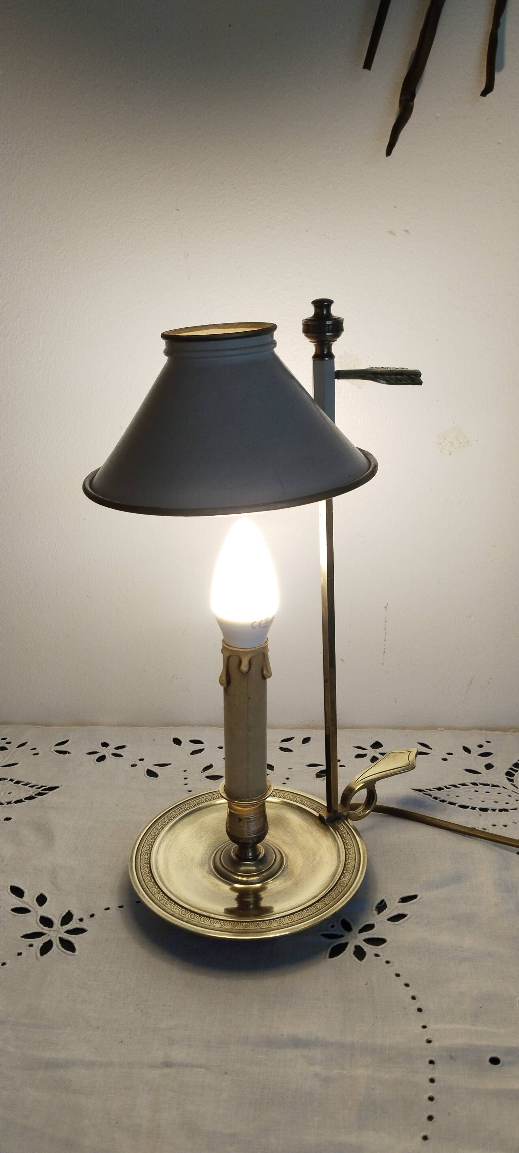 Gilded bronze hot water bottle lamp, Empire style, beige metal lampshade