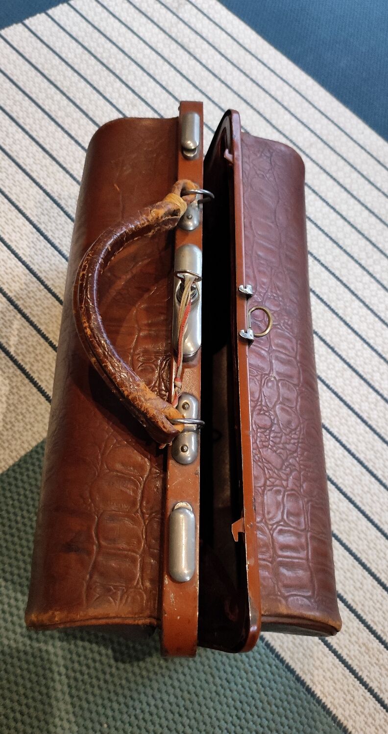 Doctor bag