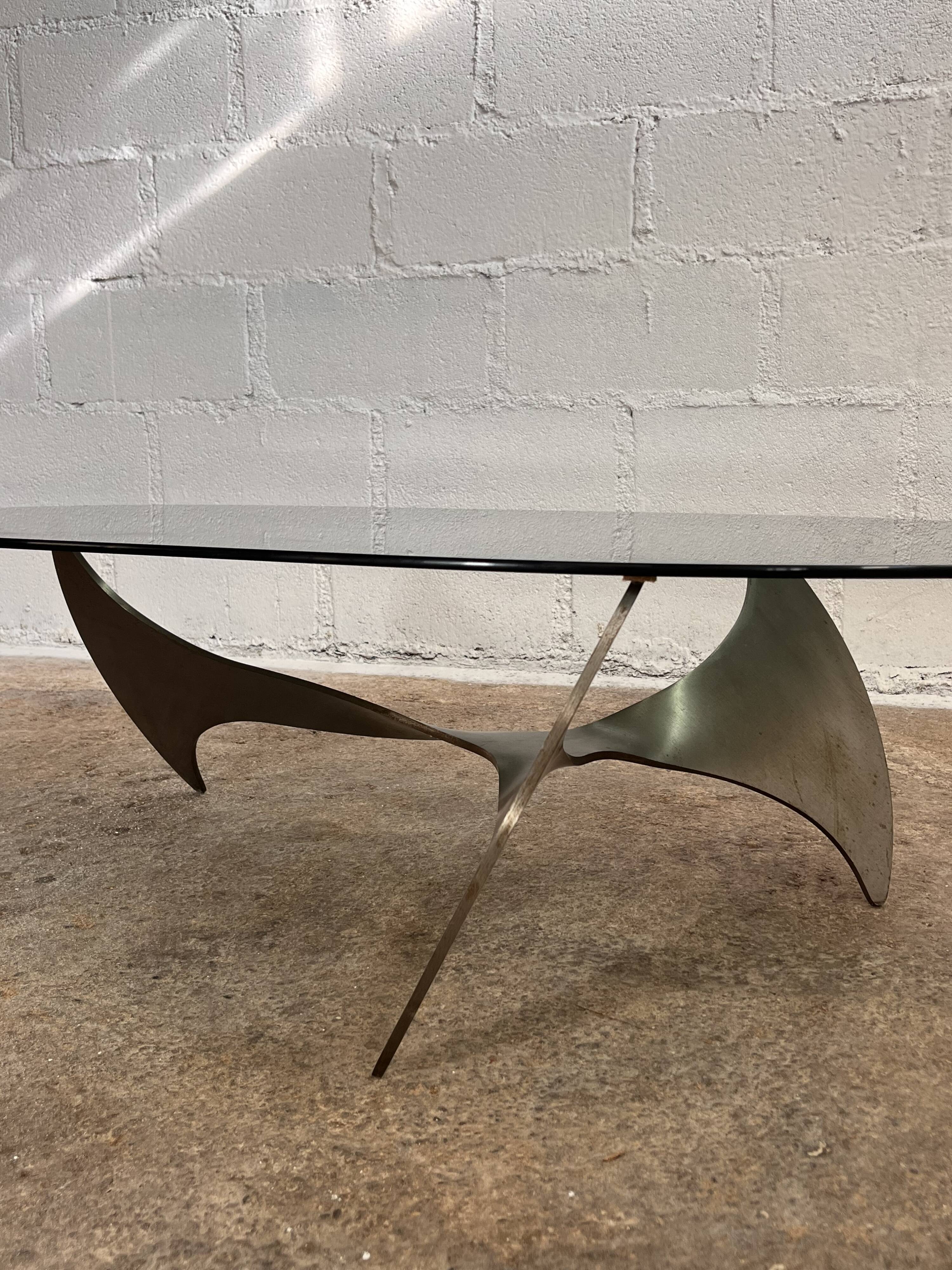 Propeller coffee table Knut HESTERBERG